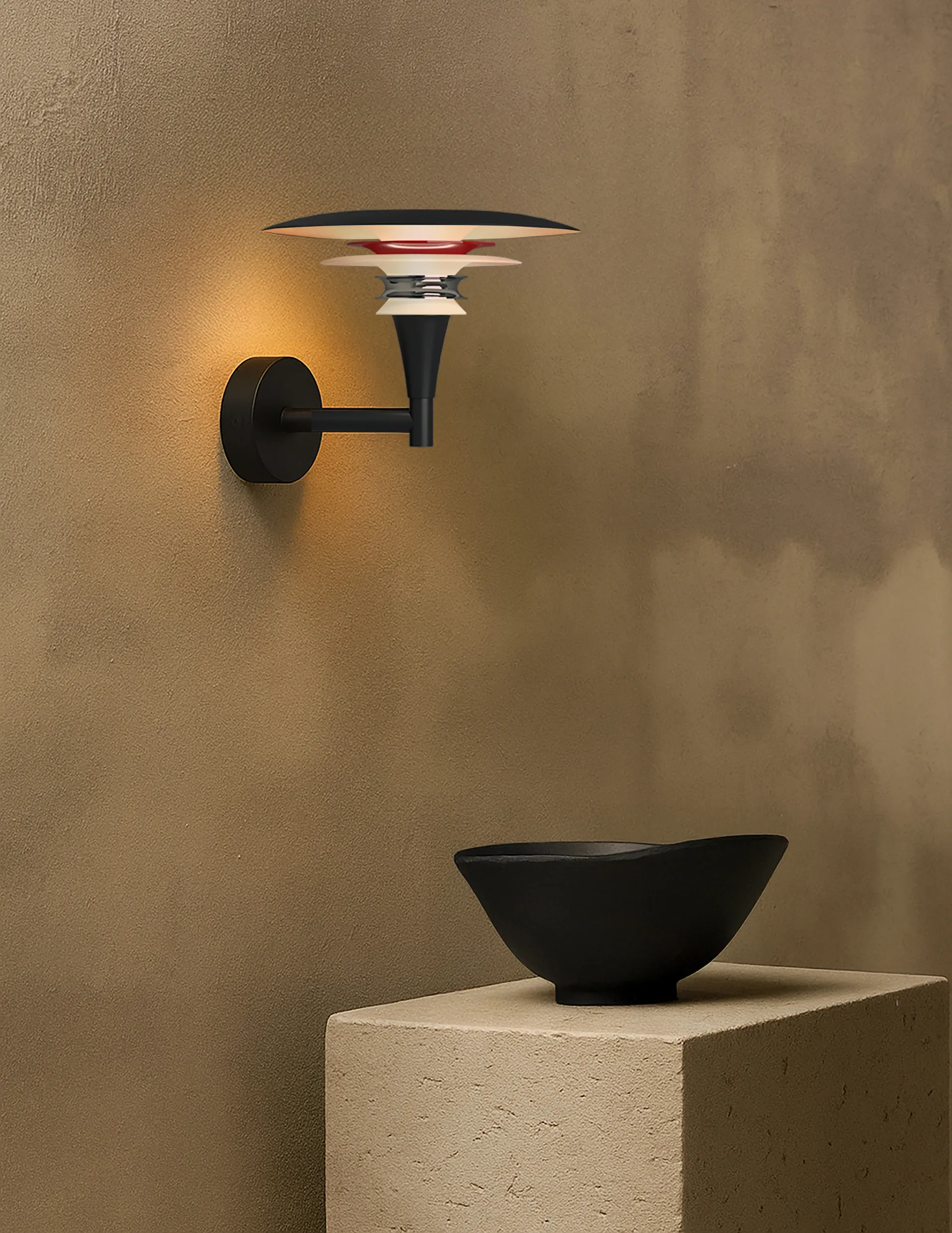 Diablo wall lamp Ø20 cm, Matte black-gloss red Belid