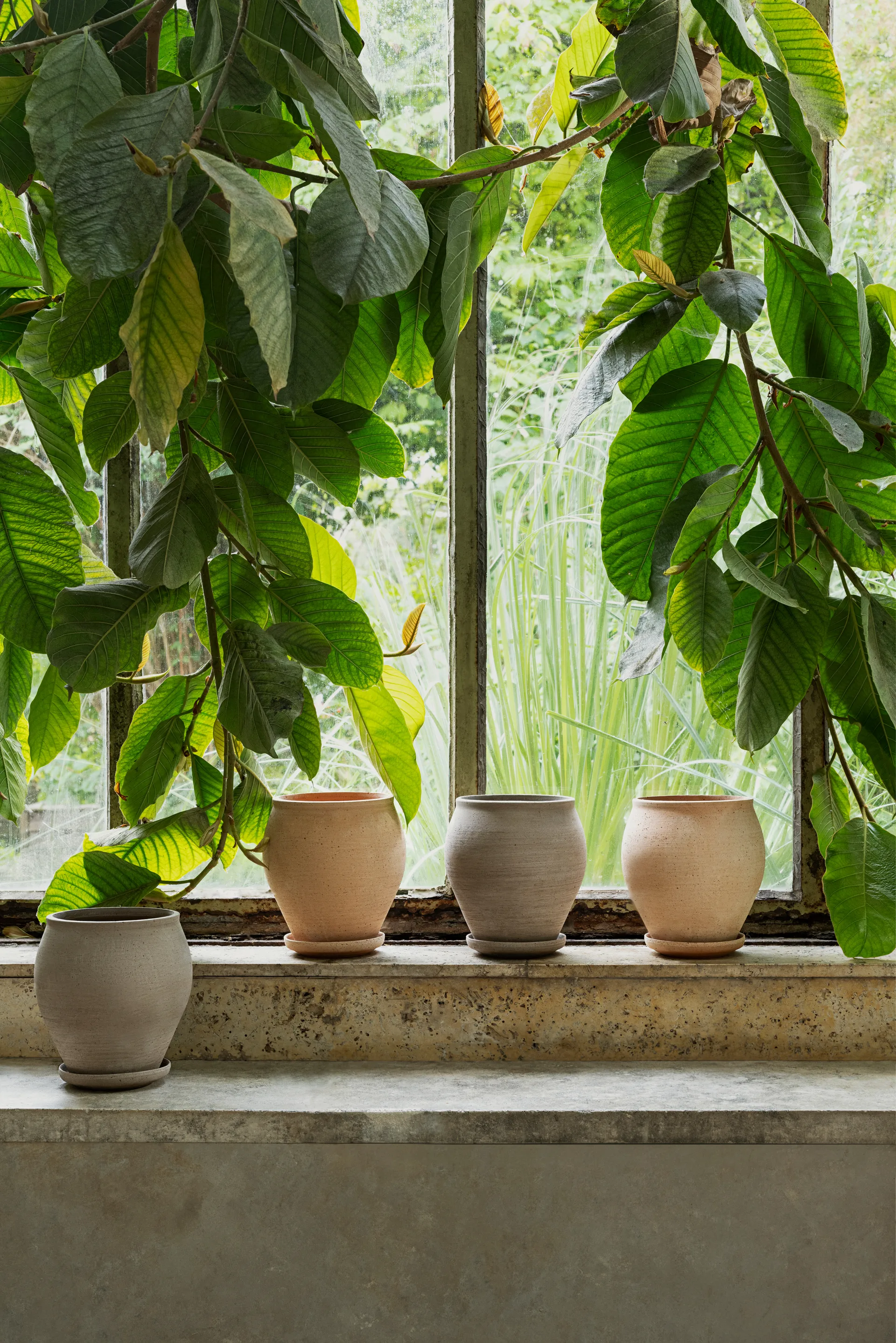 Delphi pot with saucer, 2 pieces, Pink, Ø20 cm Bergs Potter