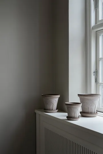 Fleur pot with saucer, 2 pieces - Grey, Ø18 cm - Bergs Potter