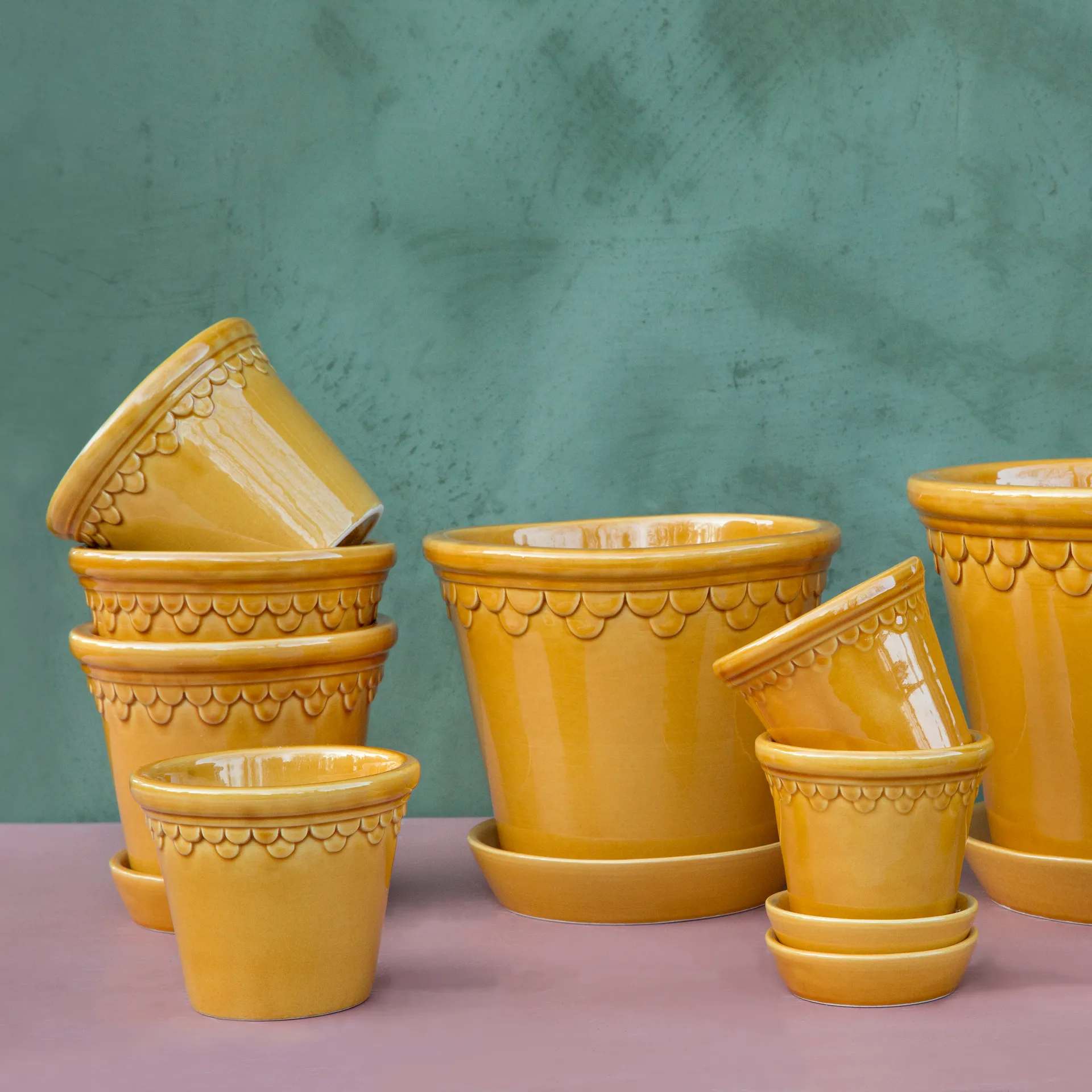 Københavner flower pot glazed Ø16 cm, Yellow Bergs Potter
