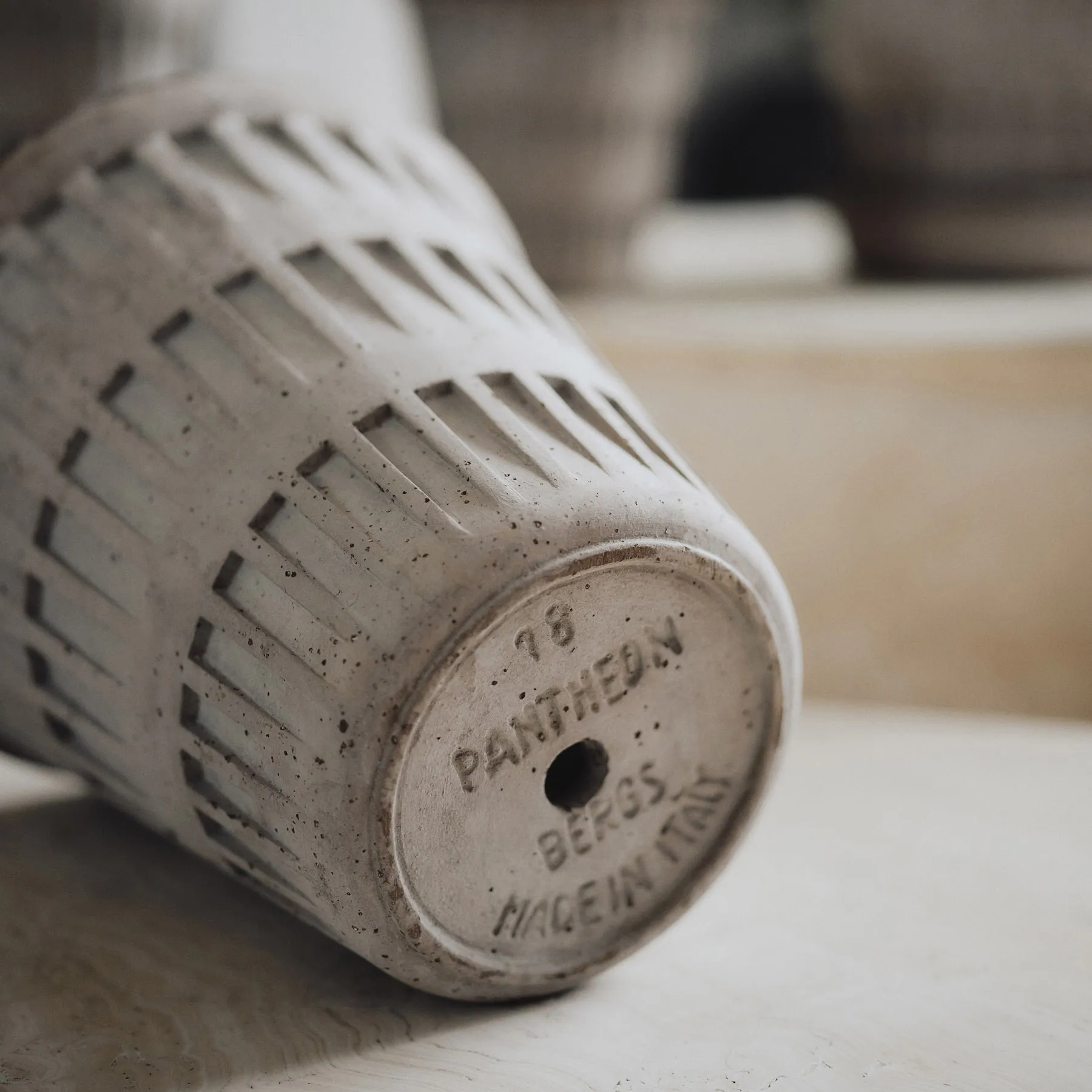 Pantheon raw pot, Grey, Ø18 cm Bergs Potter