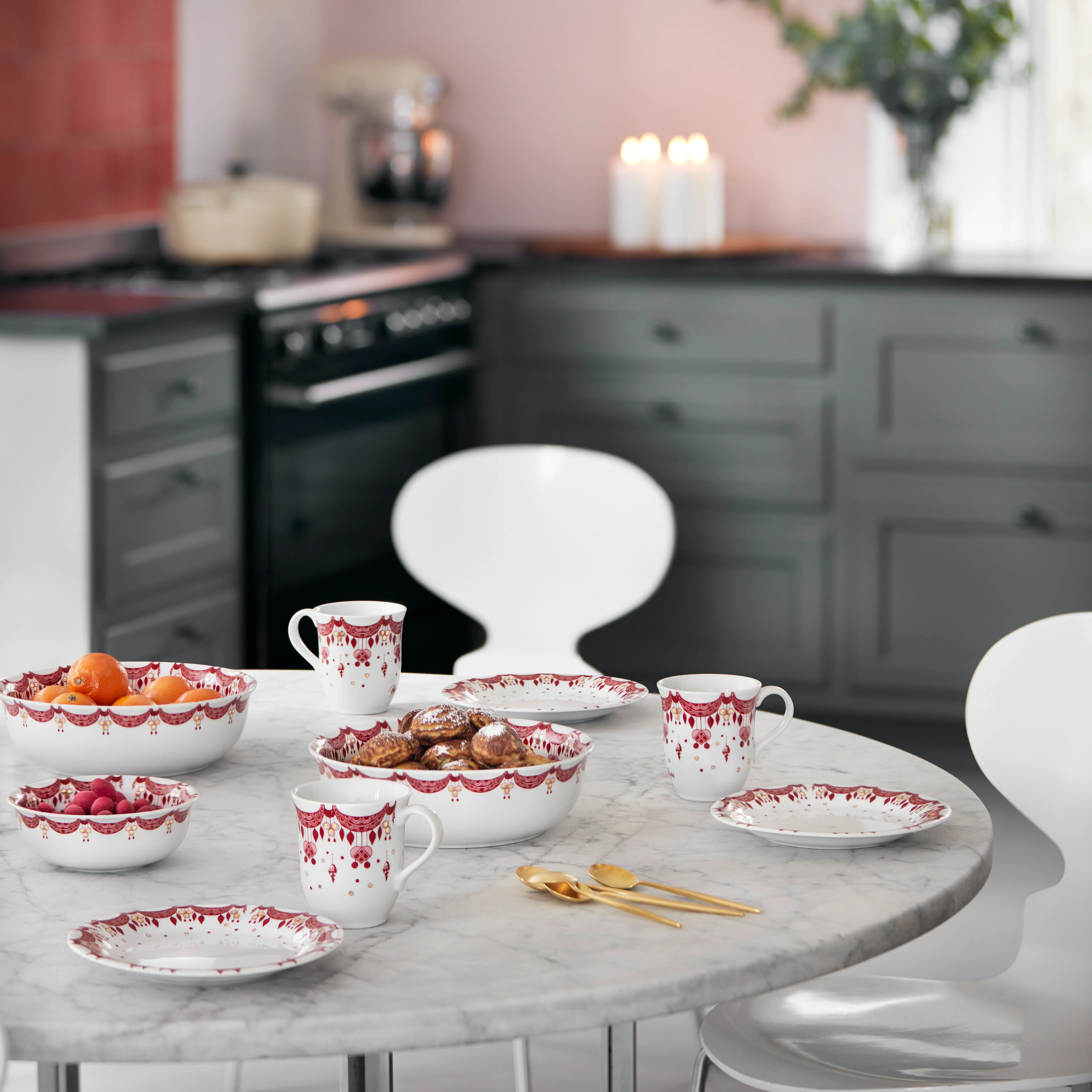 Bjørn Wiinblad Christmas plate Ø 20 cm from Bjørn Wiinblad