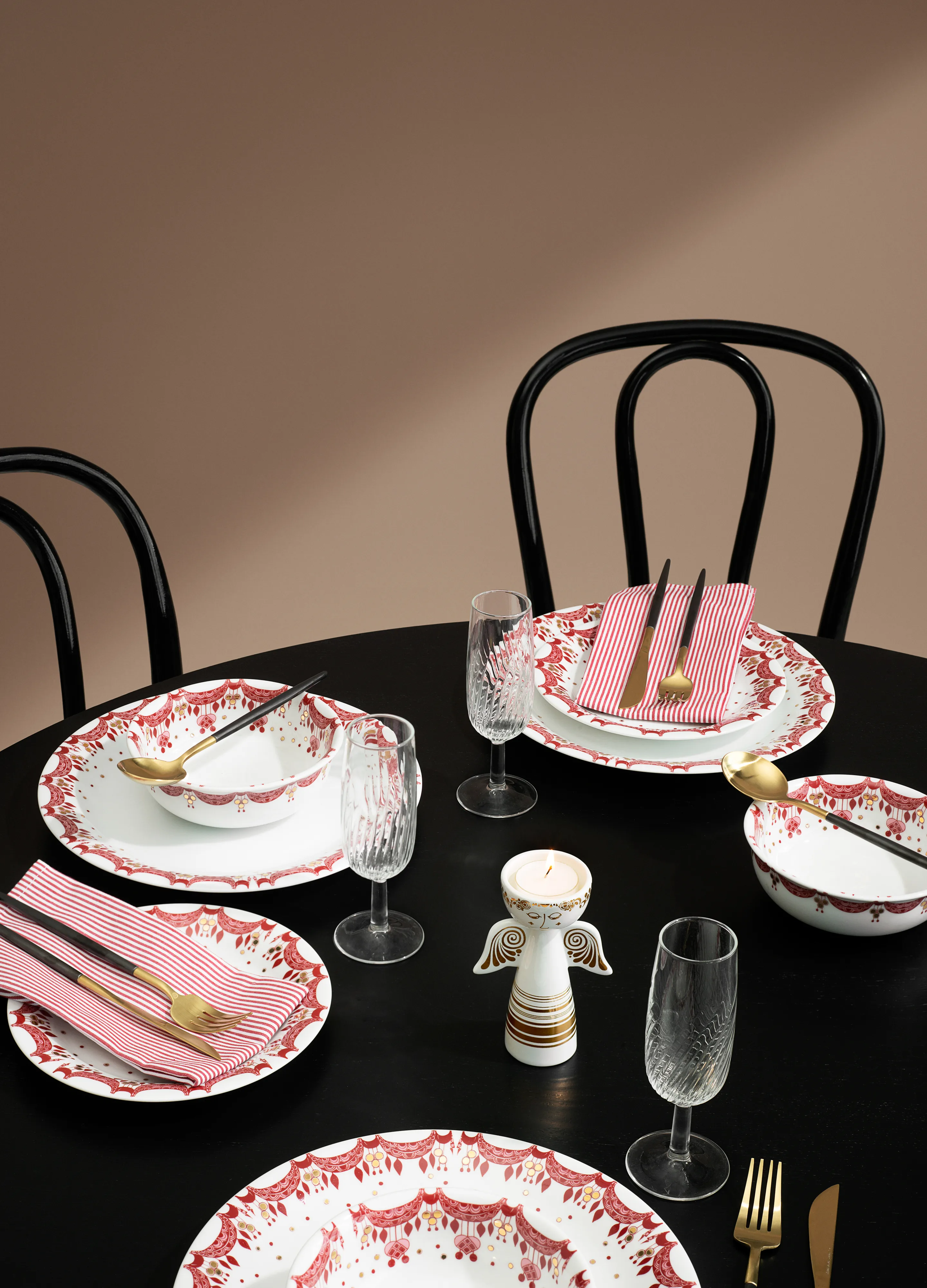 Bjorn Winnblad クリスマスプレート ウィンブラッド 箱付 ローゼンタール ビョルン・ヴィンブラッド 1987年/90年 クリスマス