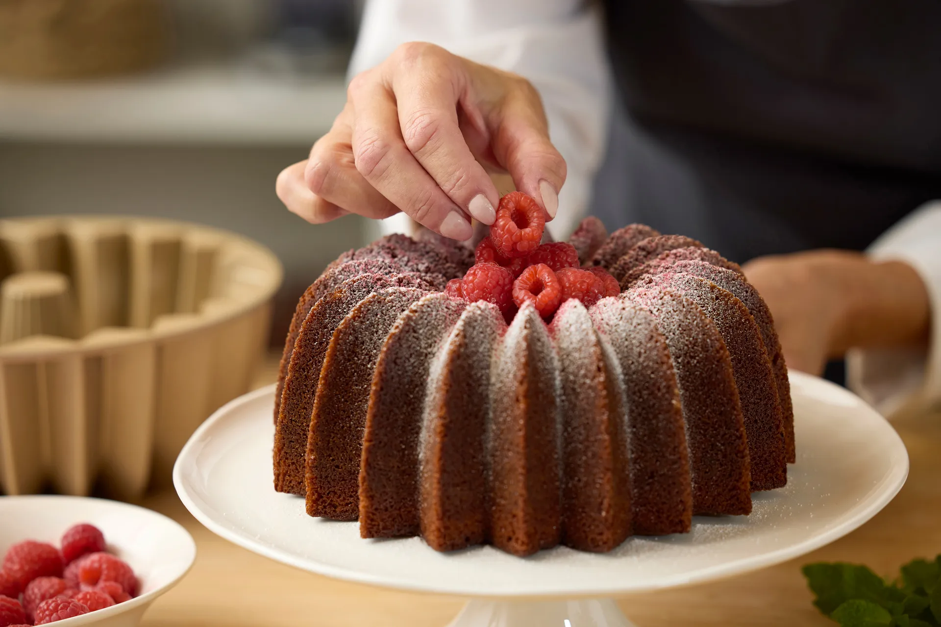Blomsterbergs cake tin slice 24x10 cm, Rose gold Blomsterbergs