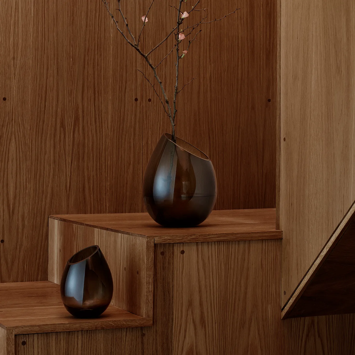 Drop vase small, Coffee blomus