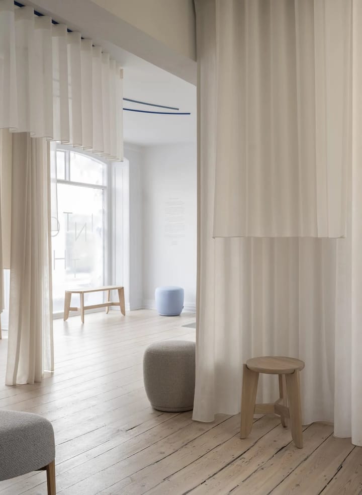 Kuon bench, Socia Dessert blomus