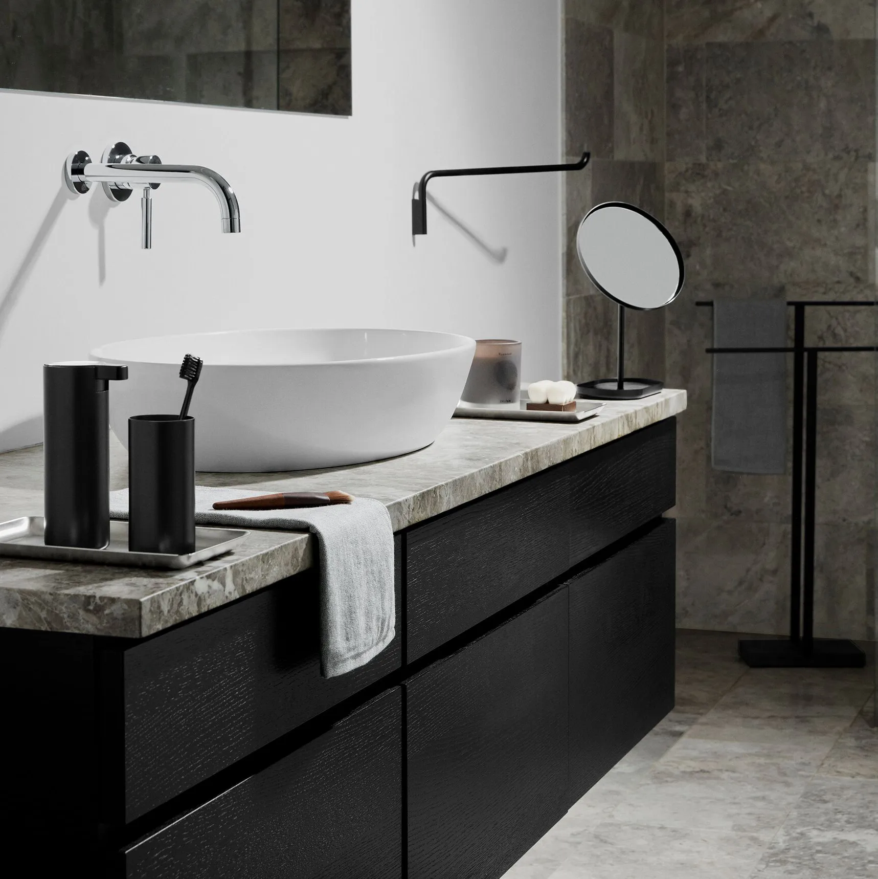 Modo towel hanger, Black blomus