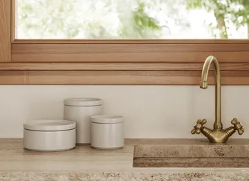 Pilar storage jar with lid - Moonbeam, Ø15.5x7.5 cm - blomus