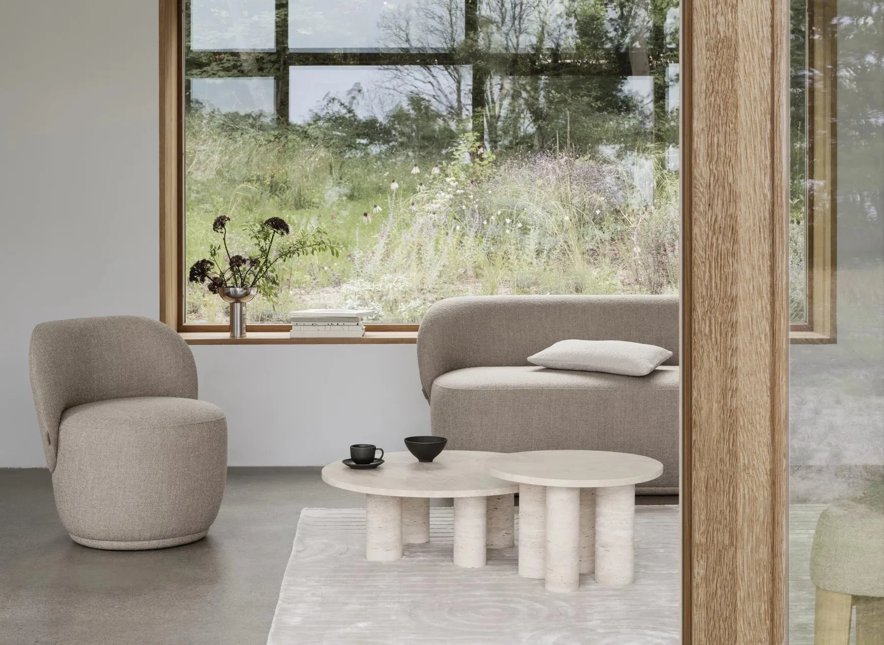 Volos side table S Ø52 cm, Travertine blomus