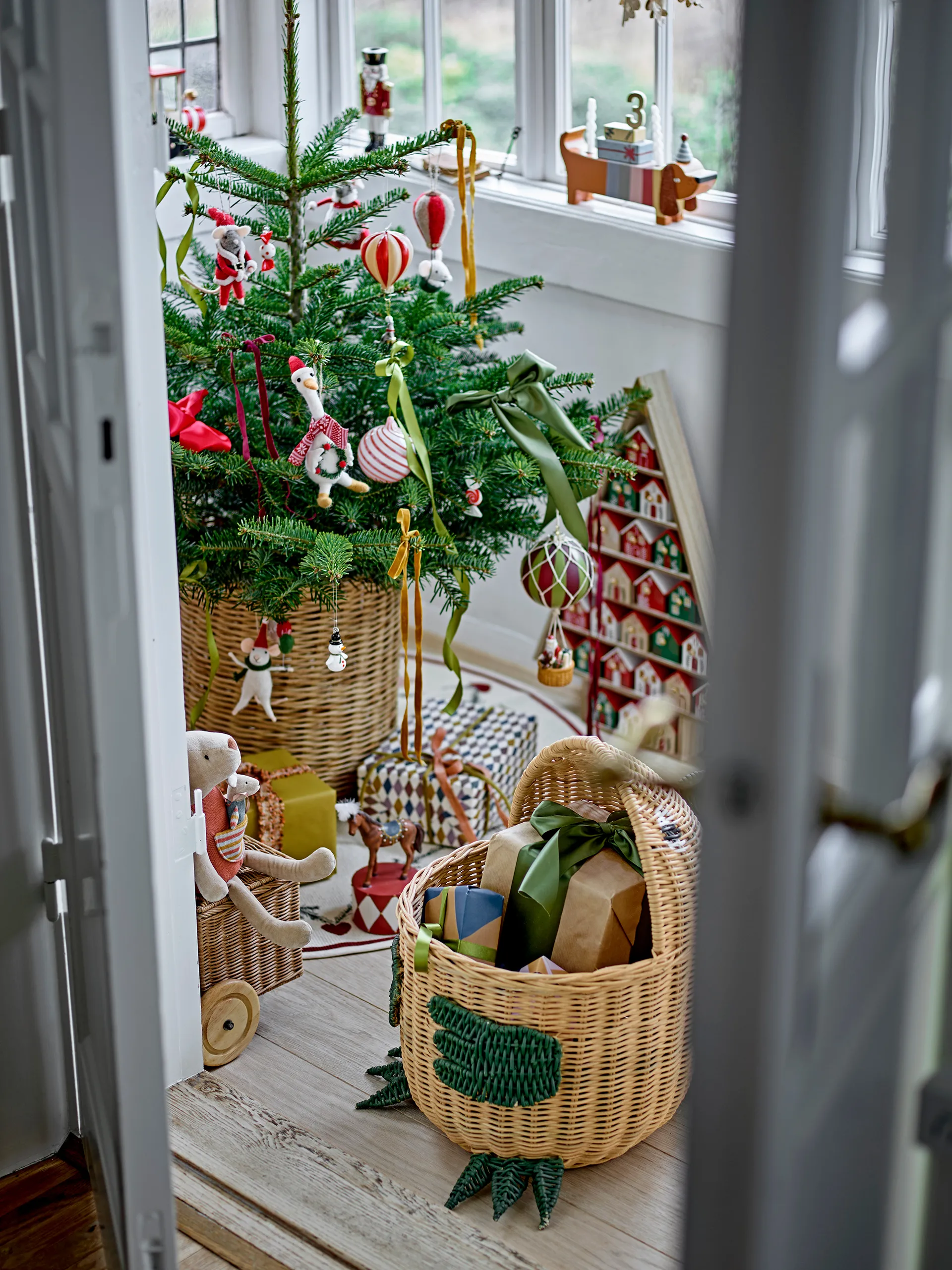 Arlo Christmas pendant 22 cm, White Bloomingville