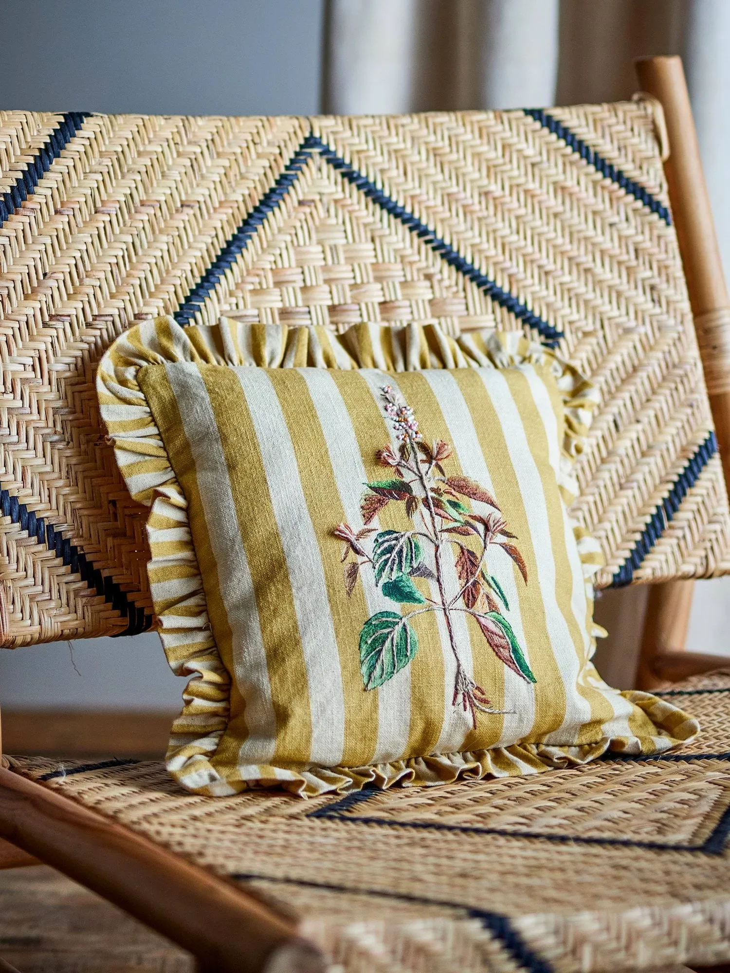 Camila cushion, Yellow, 35x35 cm Bloomingville