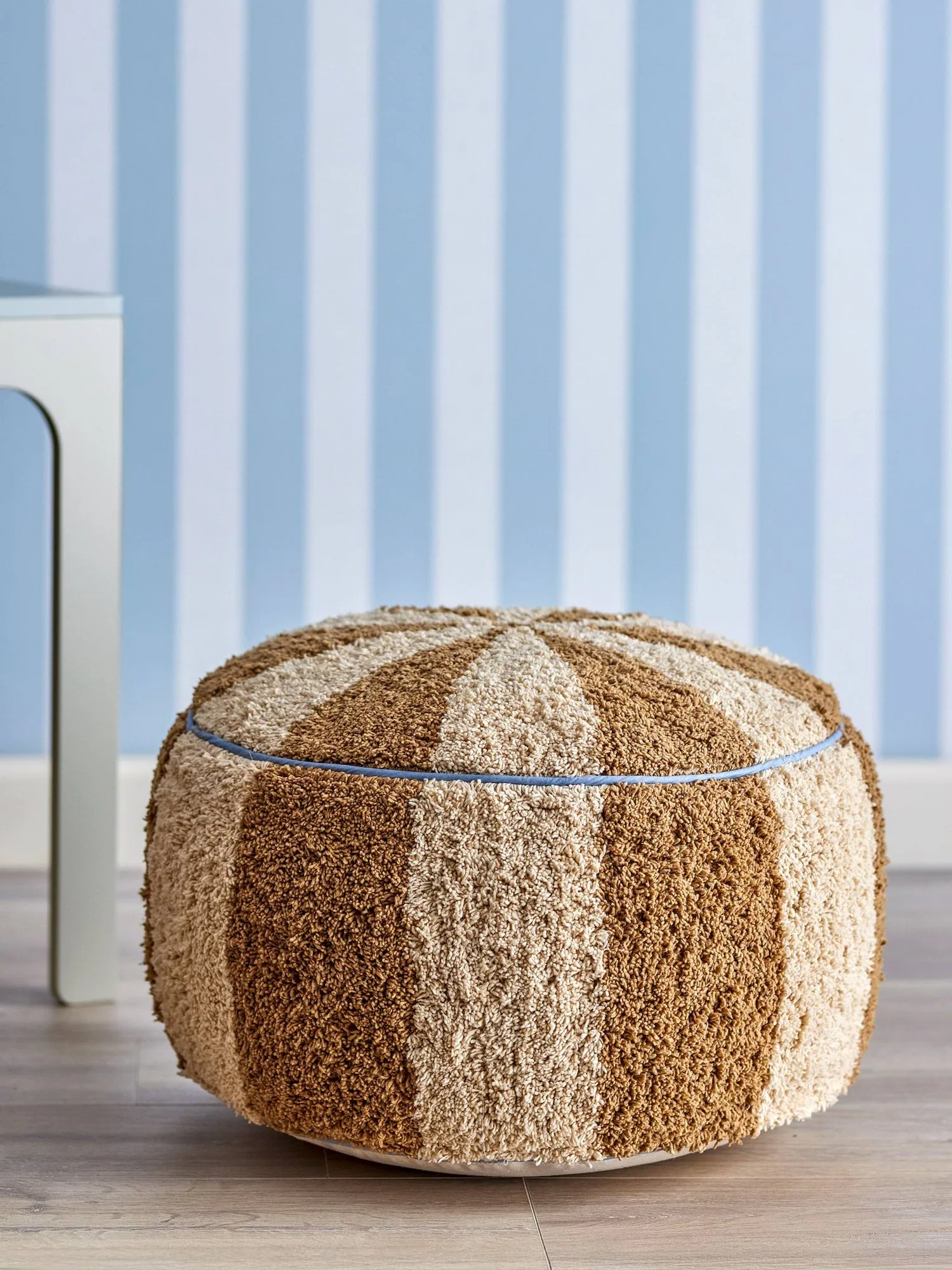 Charoline pouf Ø44 cm, Brown-white-blue Bloomingville