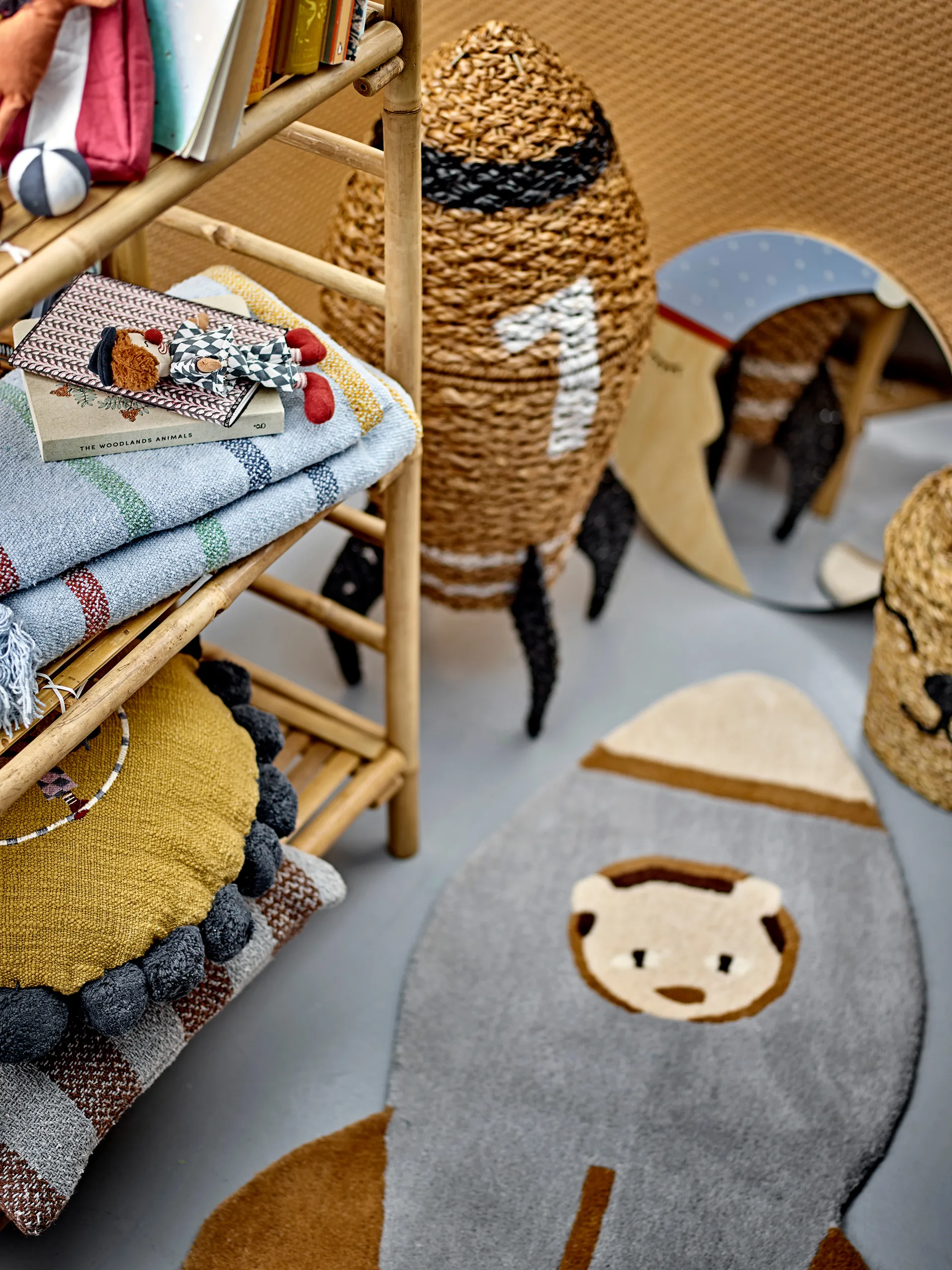 Cosmina storage basket with lid Ø40x68,5 cm, Nature Bloomingville