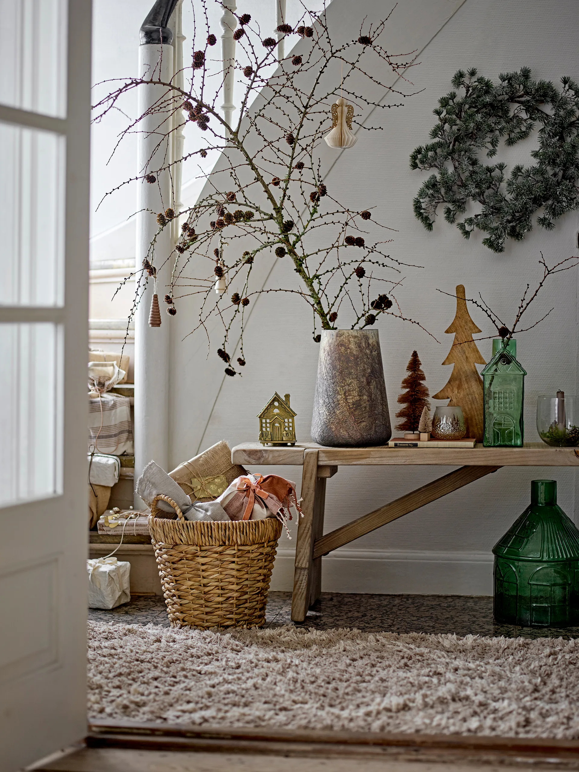 Crista tealight holder 6x14 cm, Brass Bloomingville