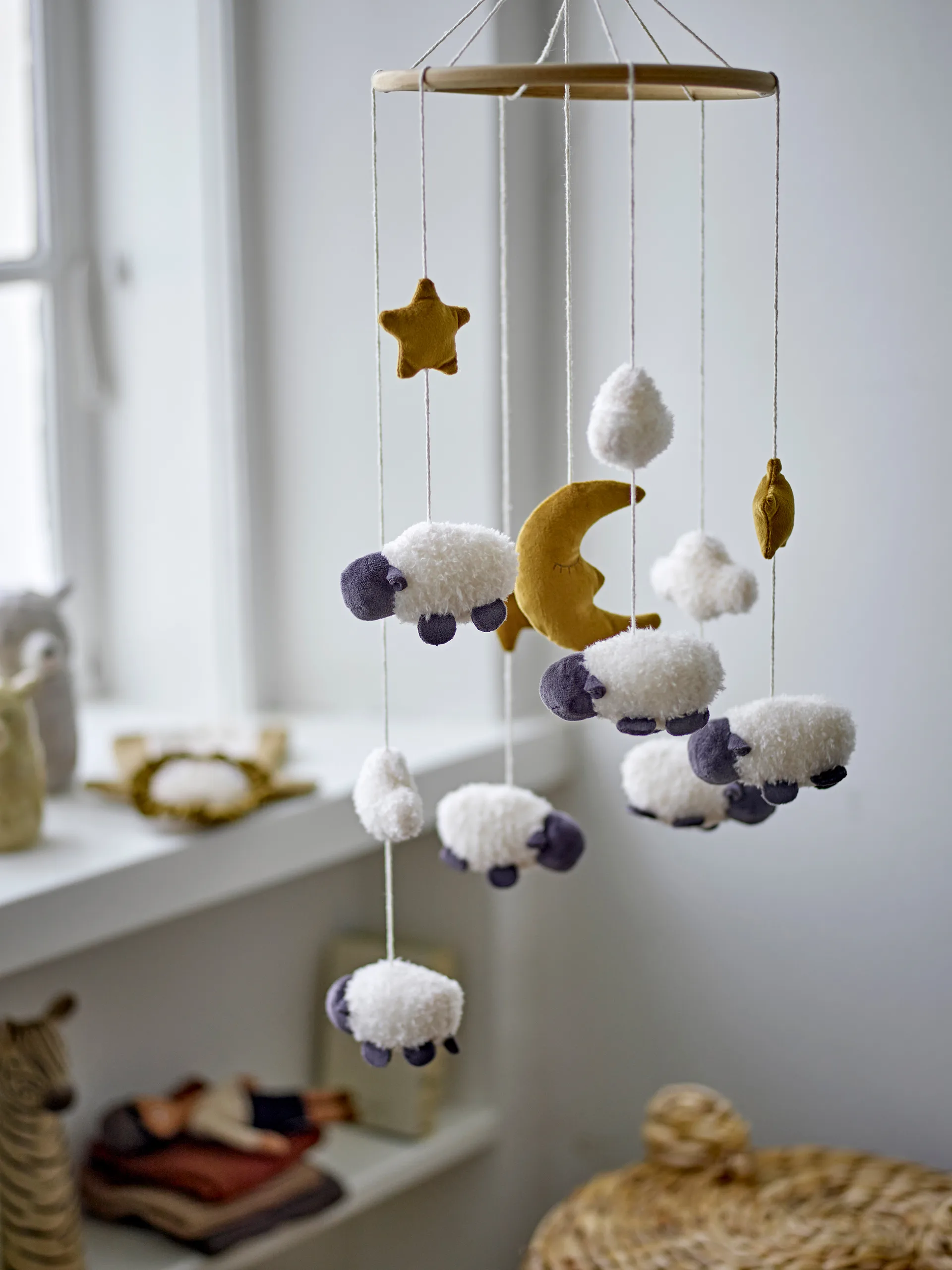 Dolly mobile 20x75 cm, White Bloomingville