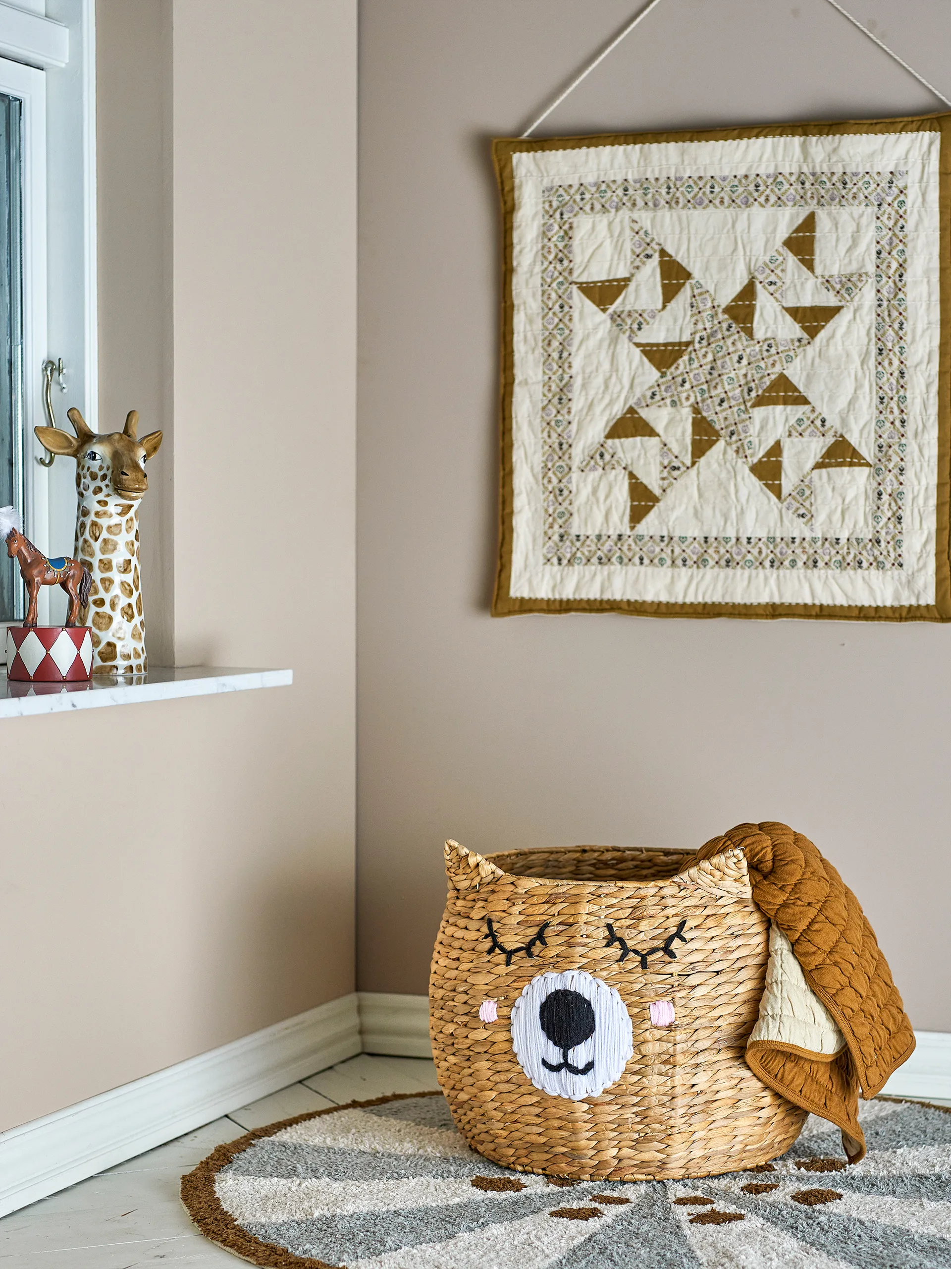 Eman storage basket Ø50x40 cm, Nature Bloomingville