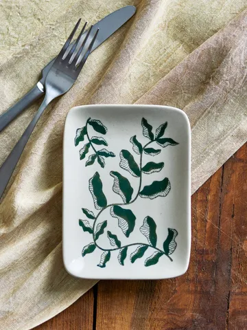 Fauni side plate - Green, 15x11.5 cm - Bloomingville
