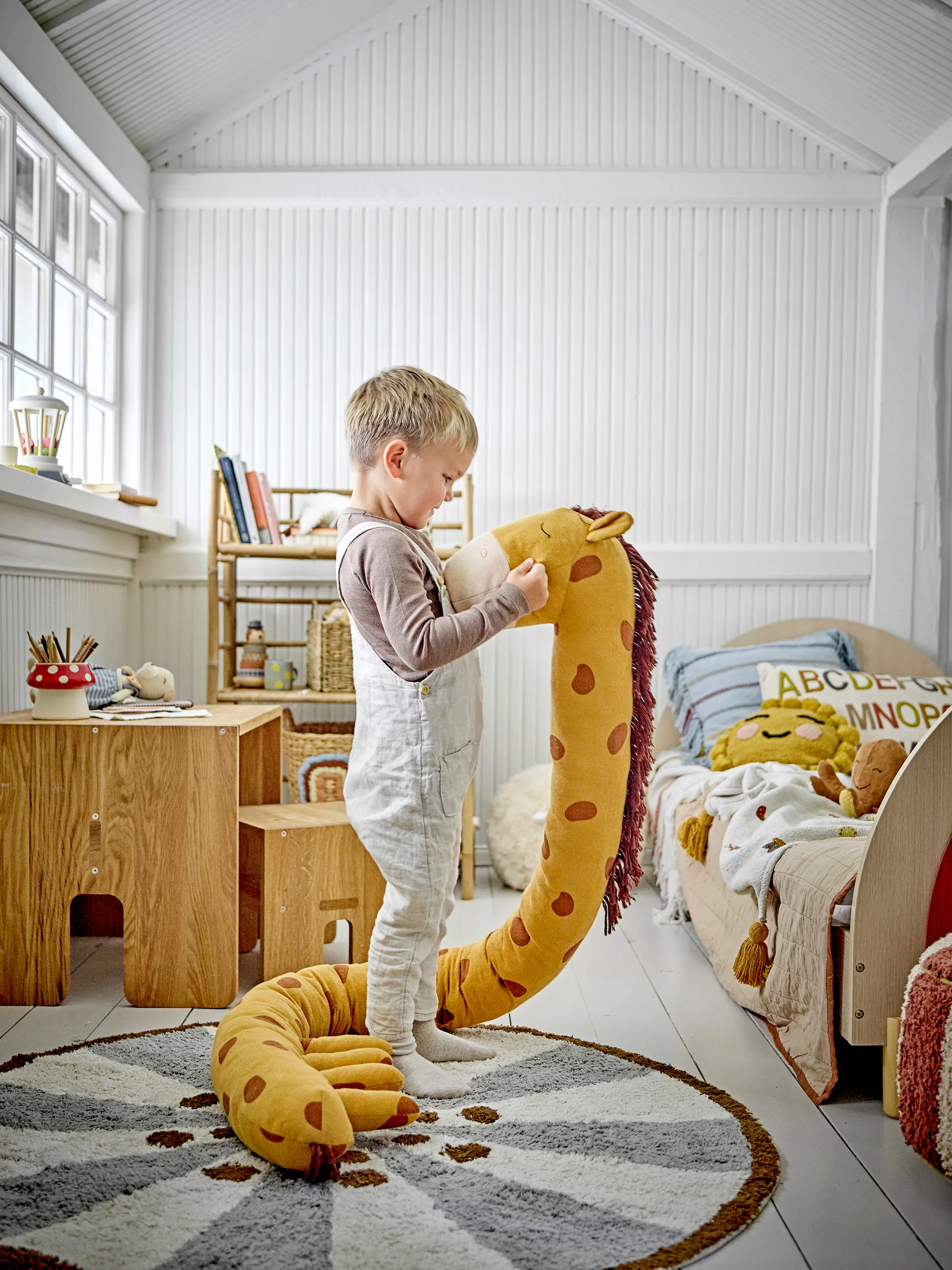 Ibber plush toy 184 cm, Orange giraffe Bloomingville