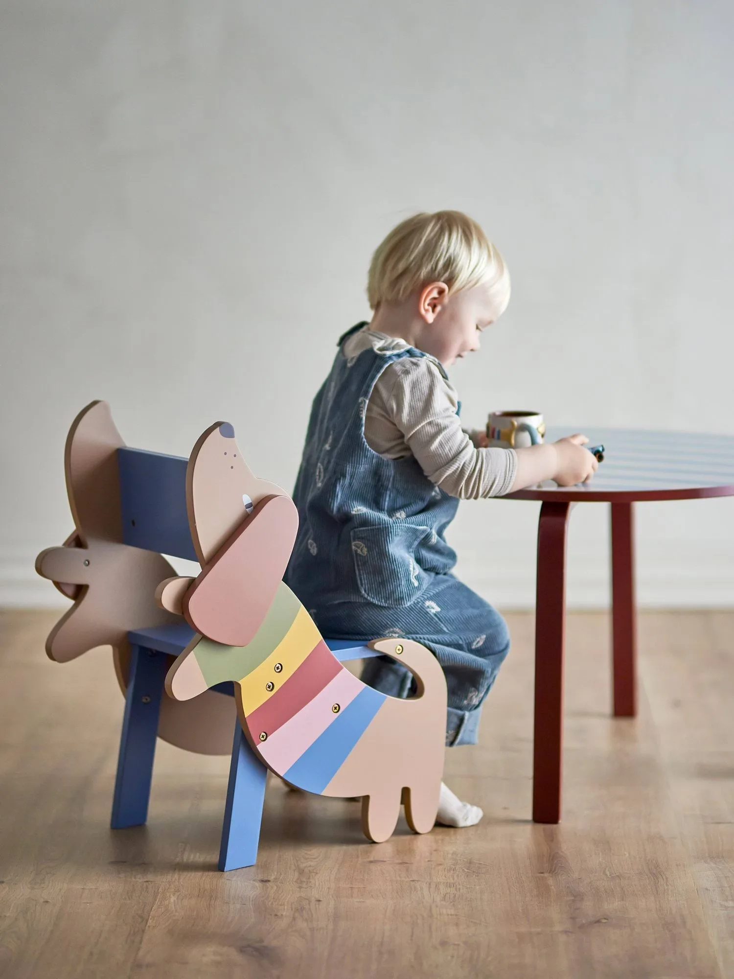 Liova table, Blue-white, Ø65 cm Bloomingville
