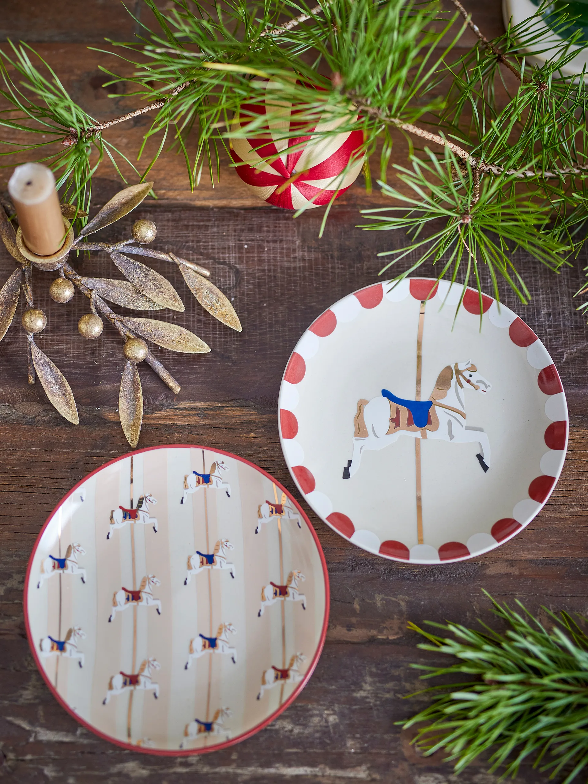 Merry-go-round plate Ø16 cm 2 pieces, Beige-red Bloomingville