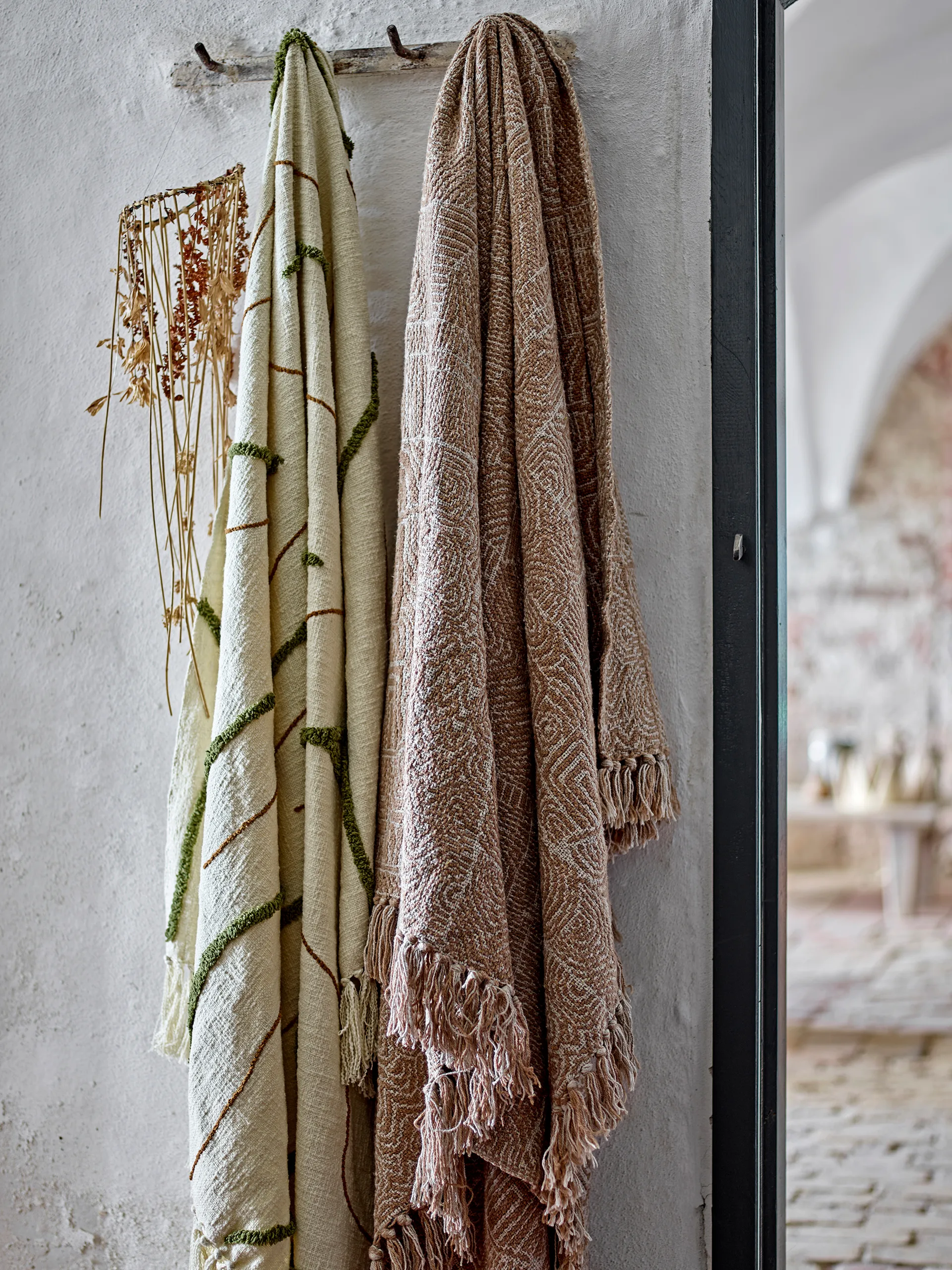 Osasio throw 130x150 cm, Green Bloomingville