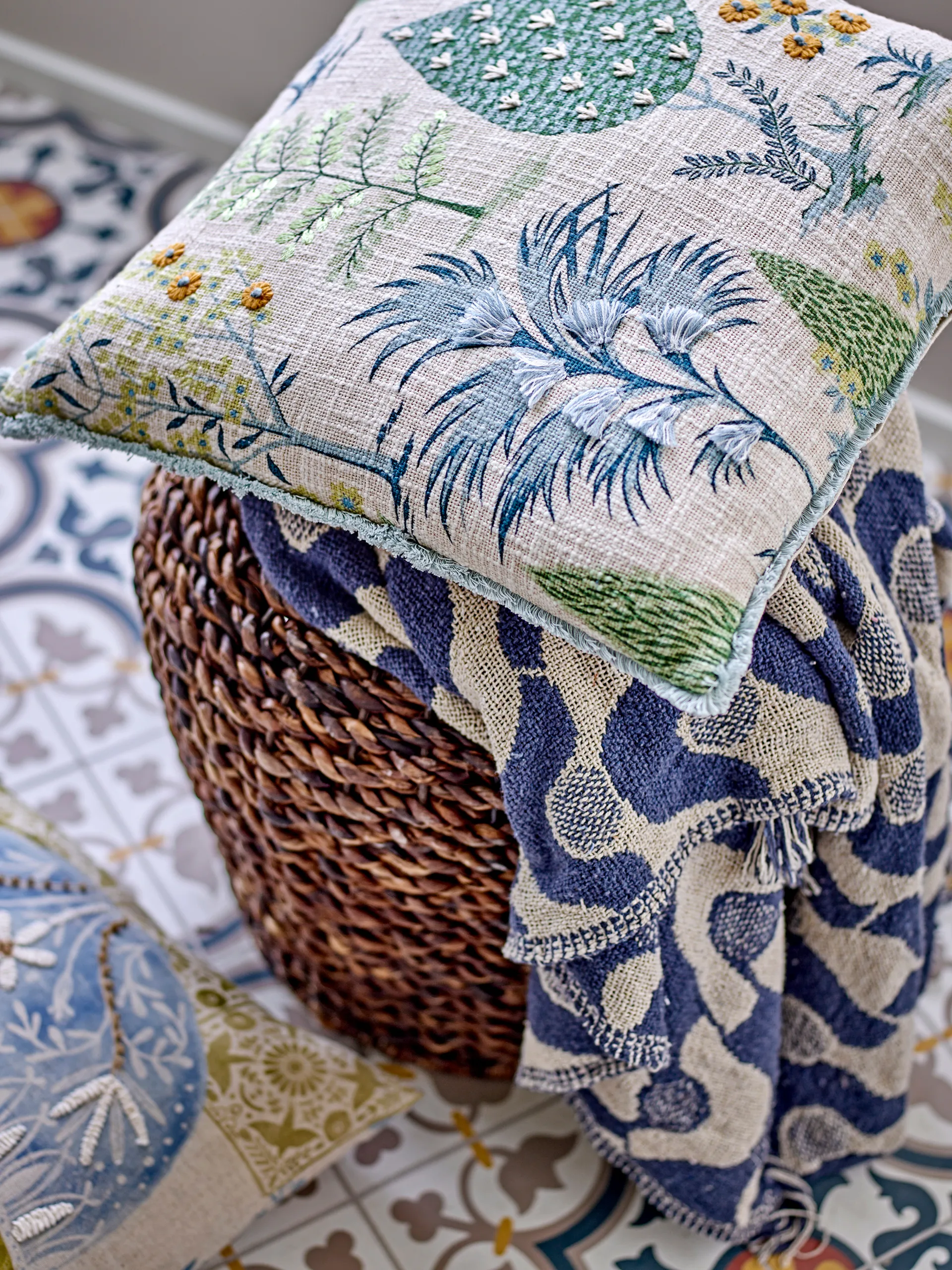 Santena throw 130x160 cm, Blue Bloomingville
