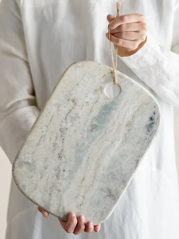 Sibelle marble cutting board 30.5x22.5 cm - Natural - Bloomingville