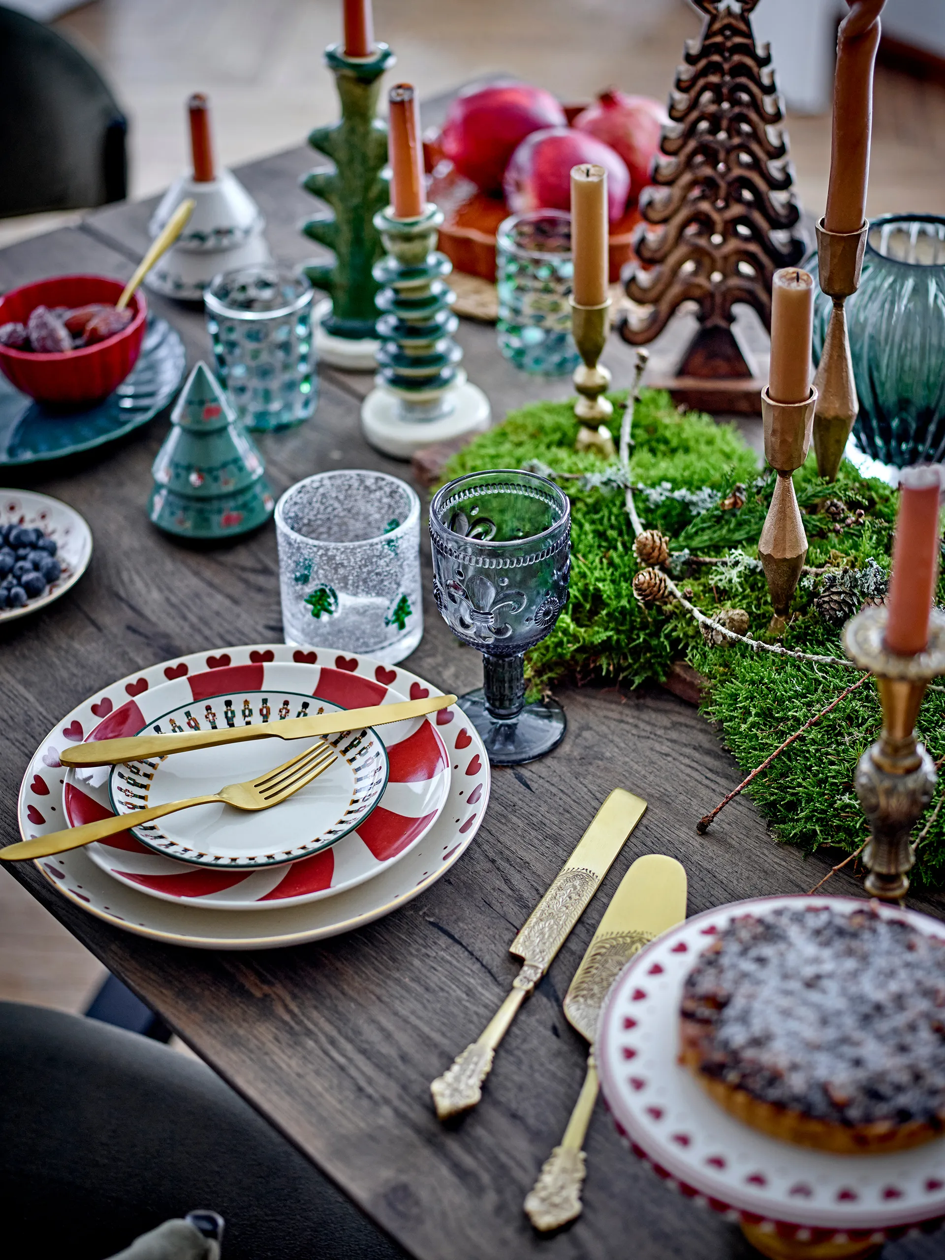 Yule plate Ø23 cm, Natural red Bloomingville