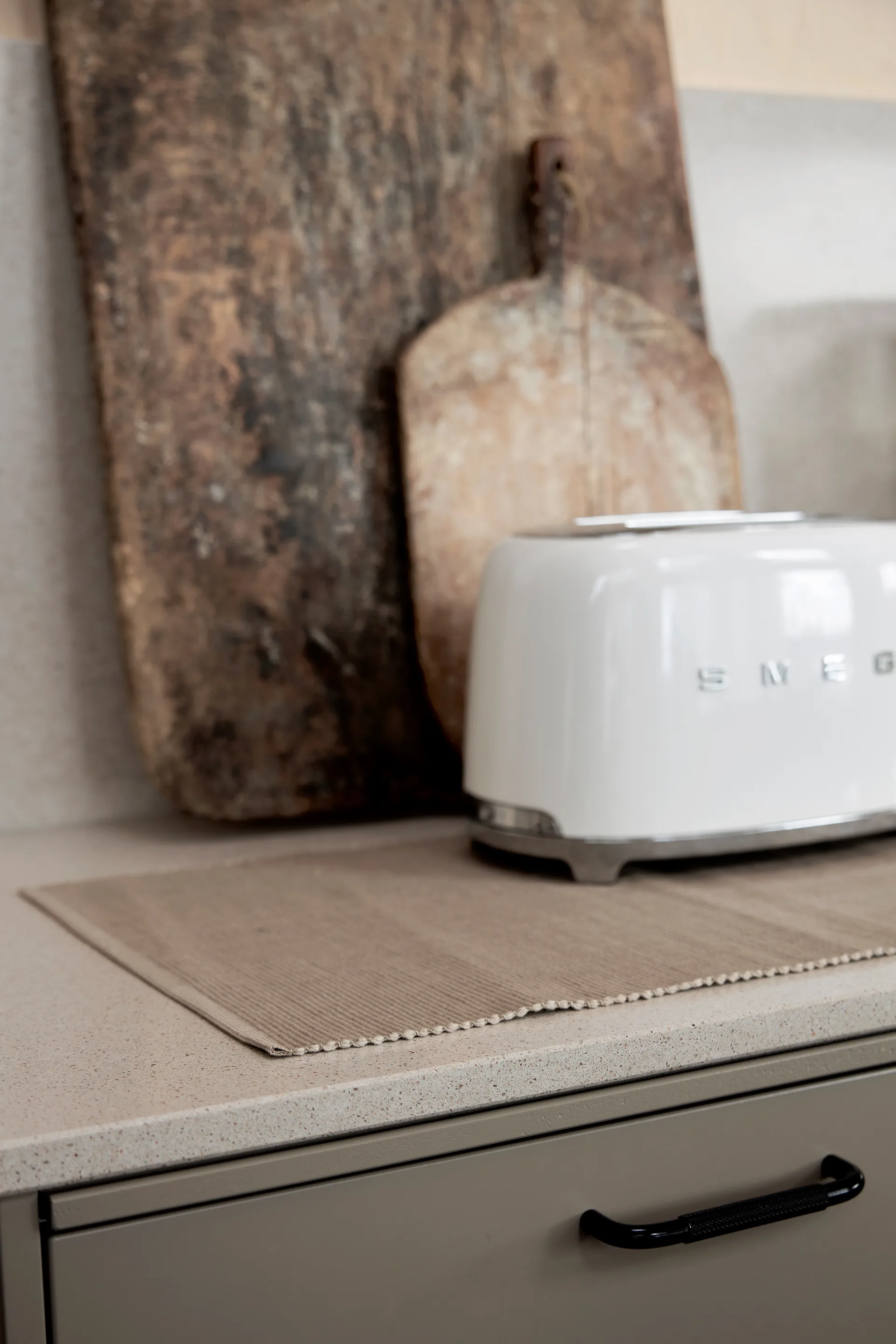 Cleo table runner 40x140 cm, Brown Boel & Jan