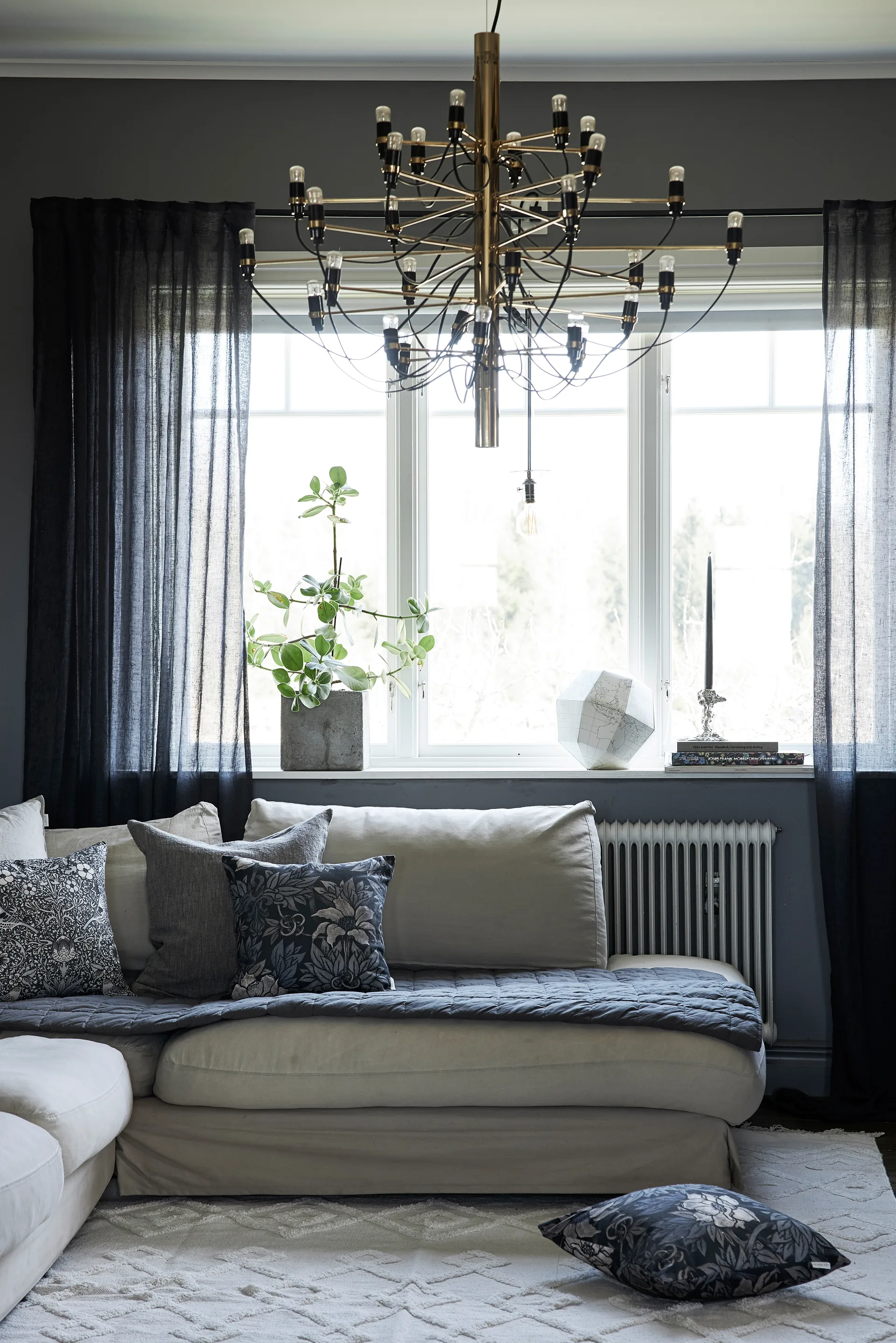 Mirja curtain set 130x275 cm, Black-grey Boel & Jan