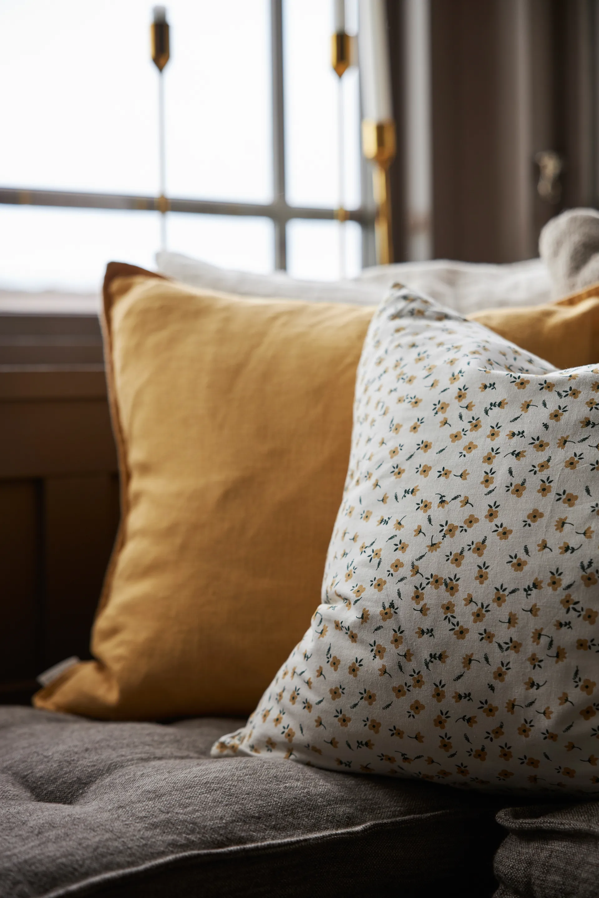 Timotej pillowcase 45x45 cm, off white-yellow Boel & Jan