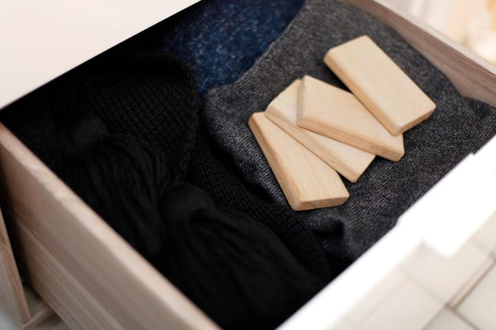 Bosign scent block in white cedarwood, 4-pack Bosign