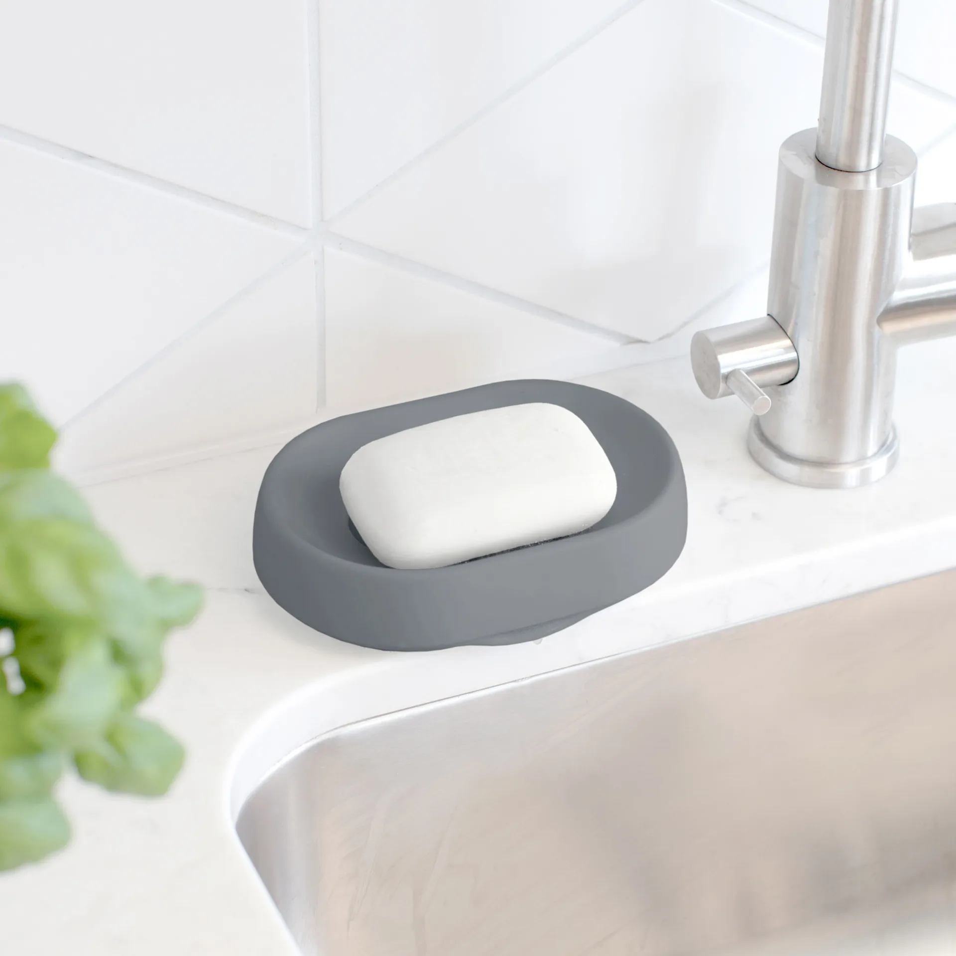 Soap tray with concealed drain spout in silicone - large, Graphite Bosign