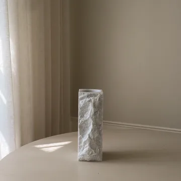 Carrara Edge marble vase - Medium, 30 cm - Botané
