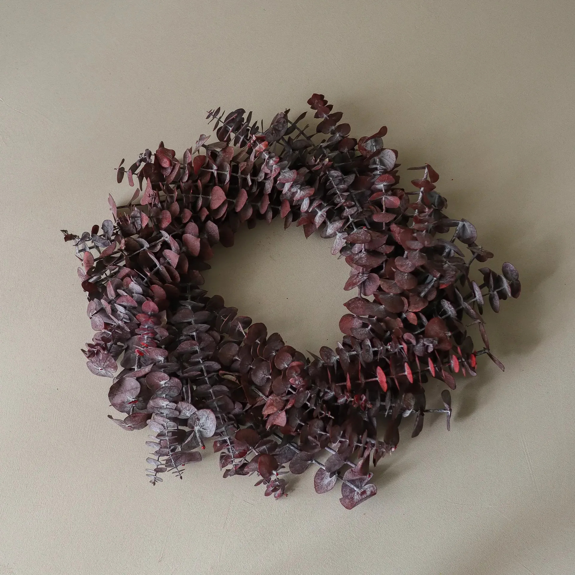 Eucalyptus Wreath wreath, Dark red, Ø40 cm Botané