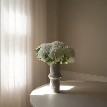 Hydrangea artificial bouquet - White, 7 pcs - Botané