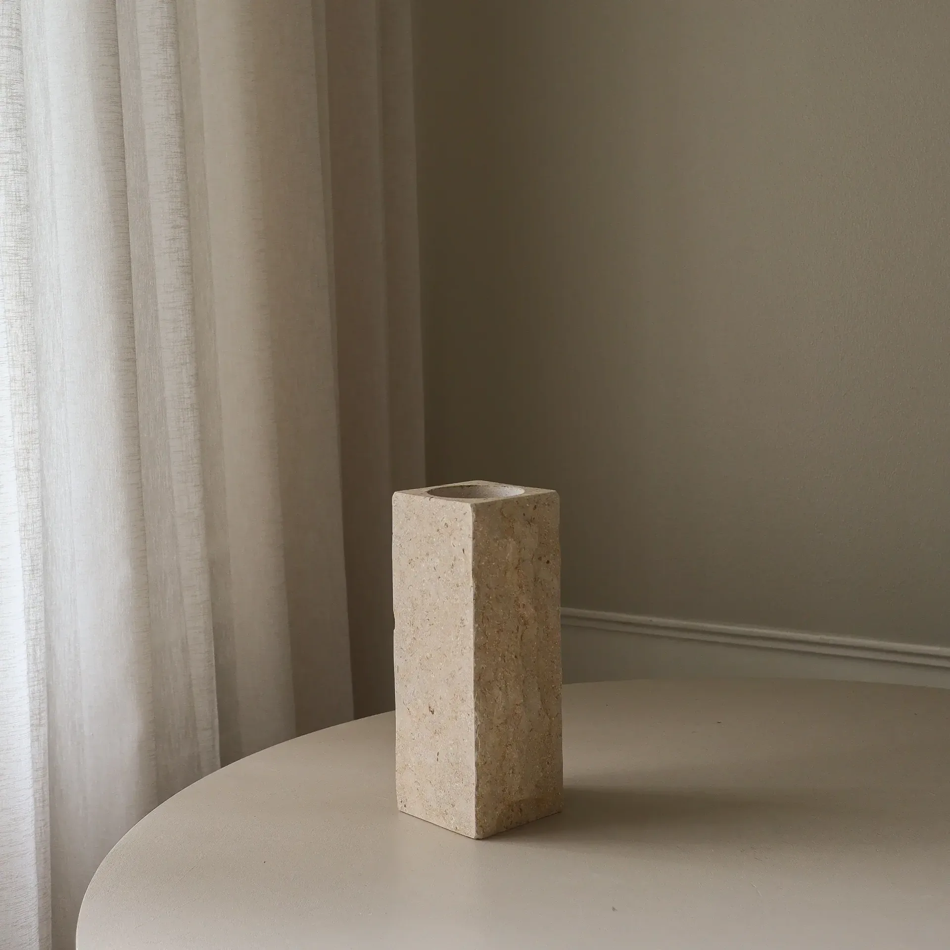 Limestone Edge marble vase, Medium, 30 cm Botané