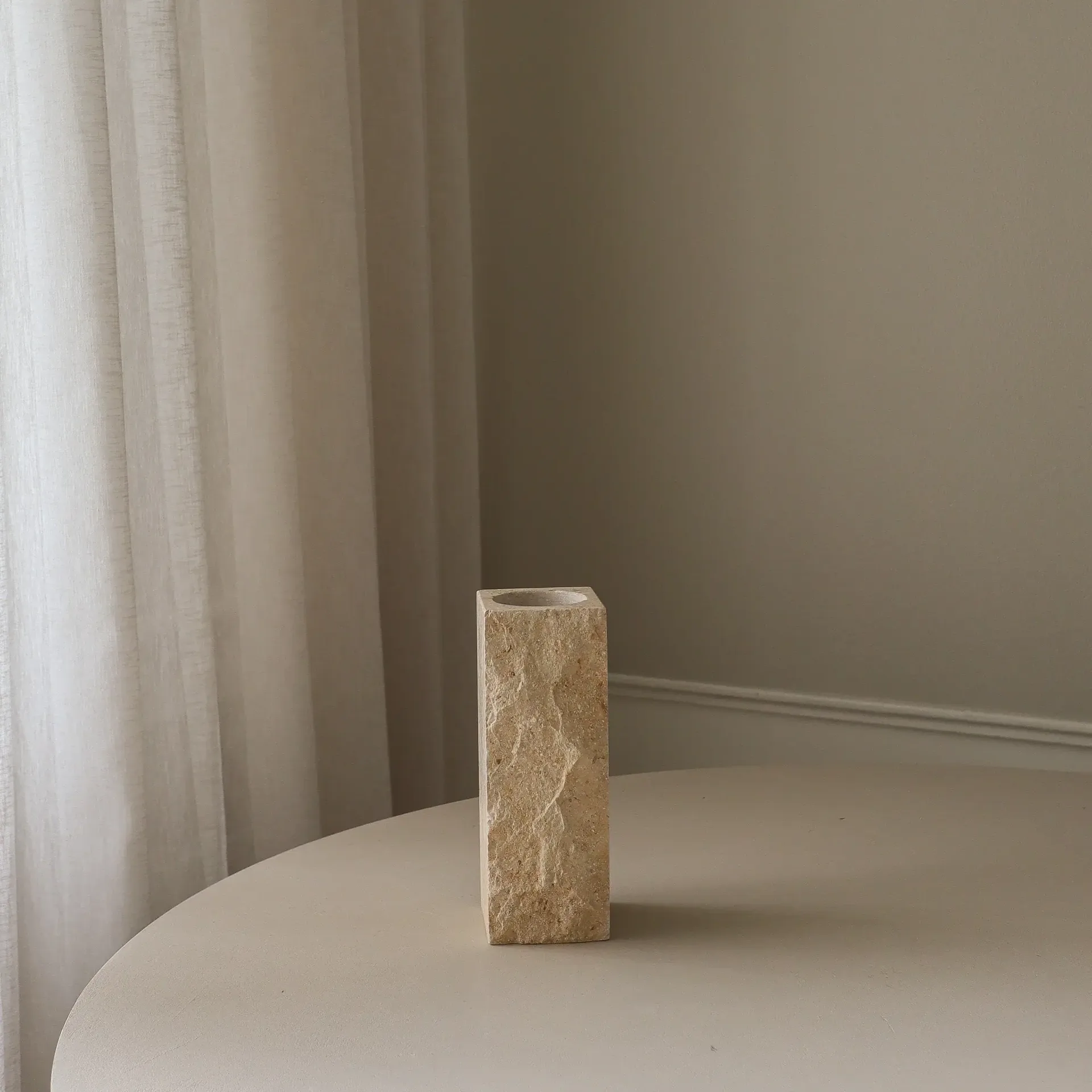 Limestone Edge marble vase, Small, 25 cm Botané