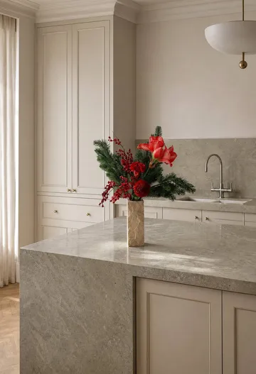 Red spritz artificial bouquet - Amaryllis, carnation, berry branches, spruce branches, 72 cm - Botané