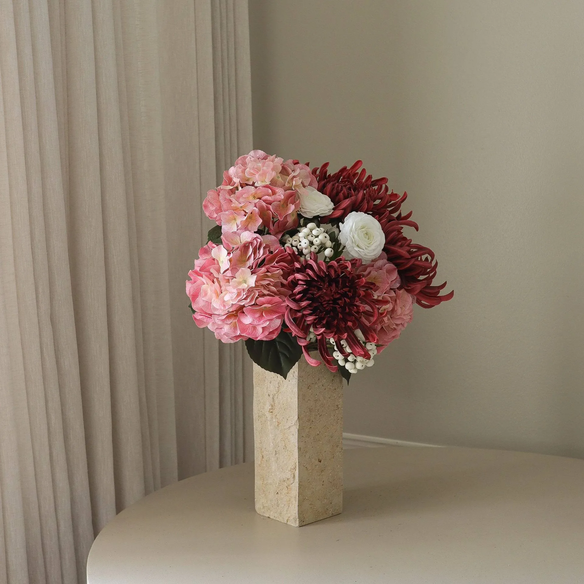 Rose reverie artificial bouquet, Hydrangea, spider chrysanthemum, ranunculus, 77 cm Botané