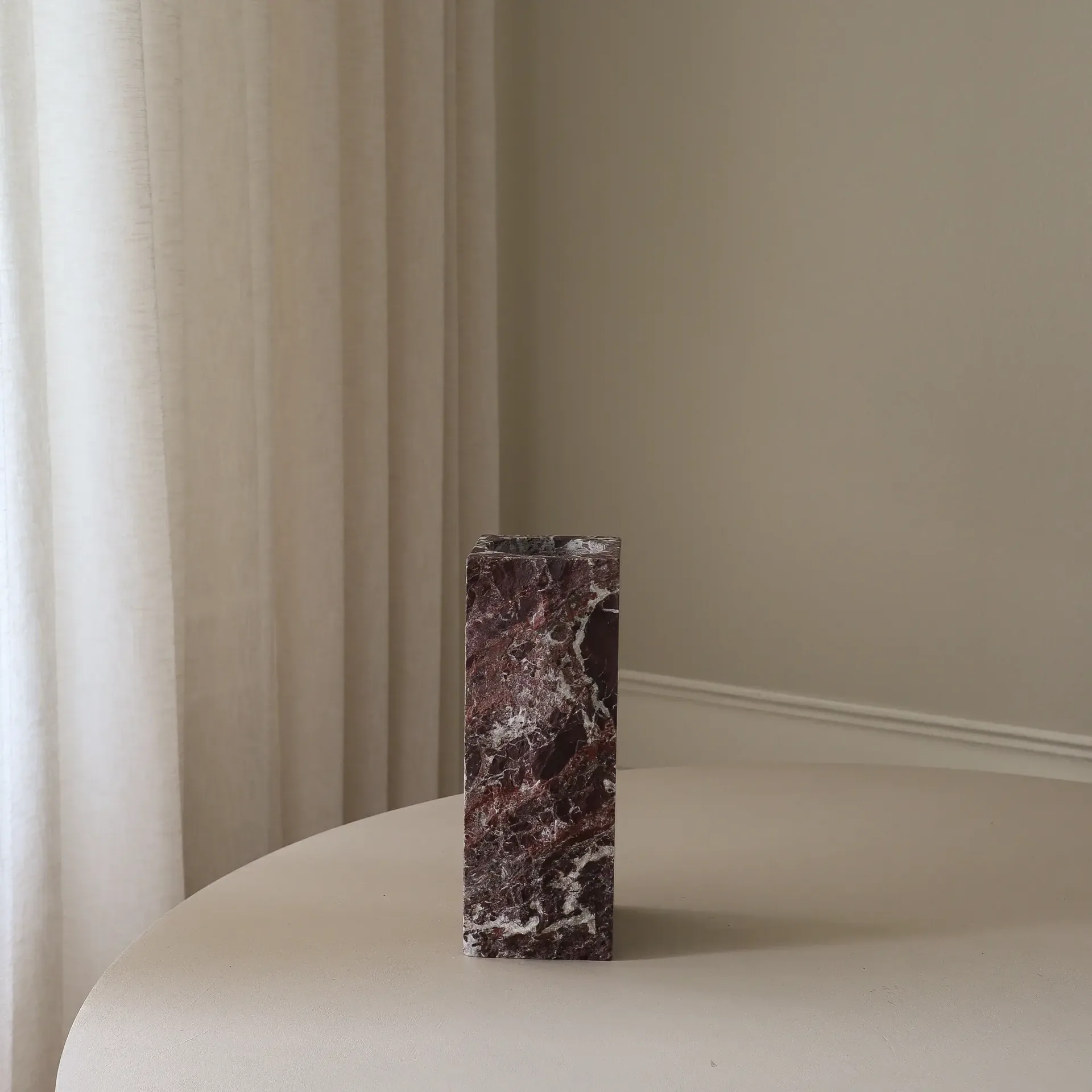 Rosso Levanto Edge marble vase, Medium, 30 cm Botané