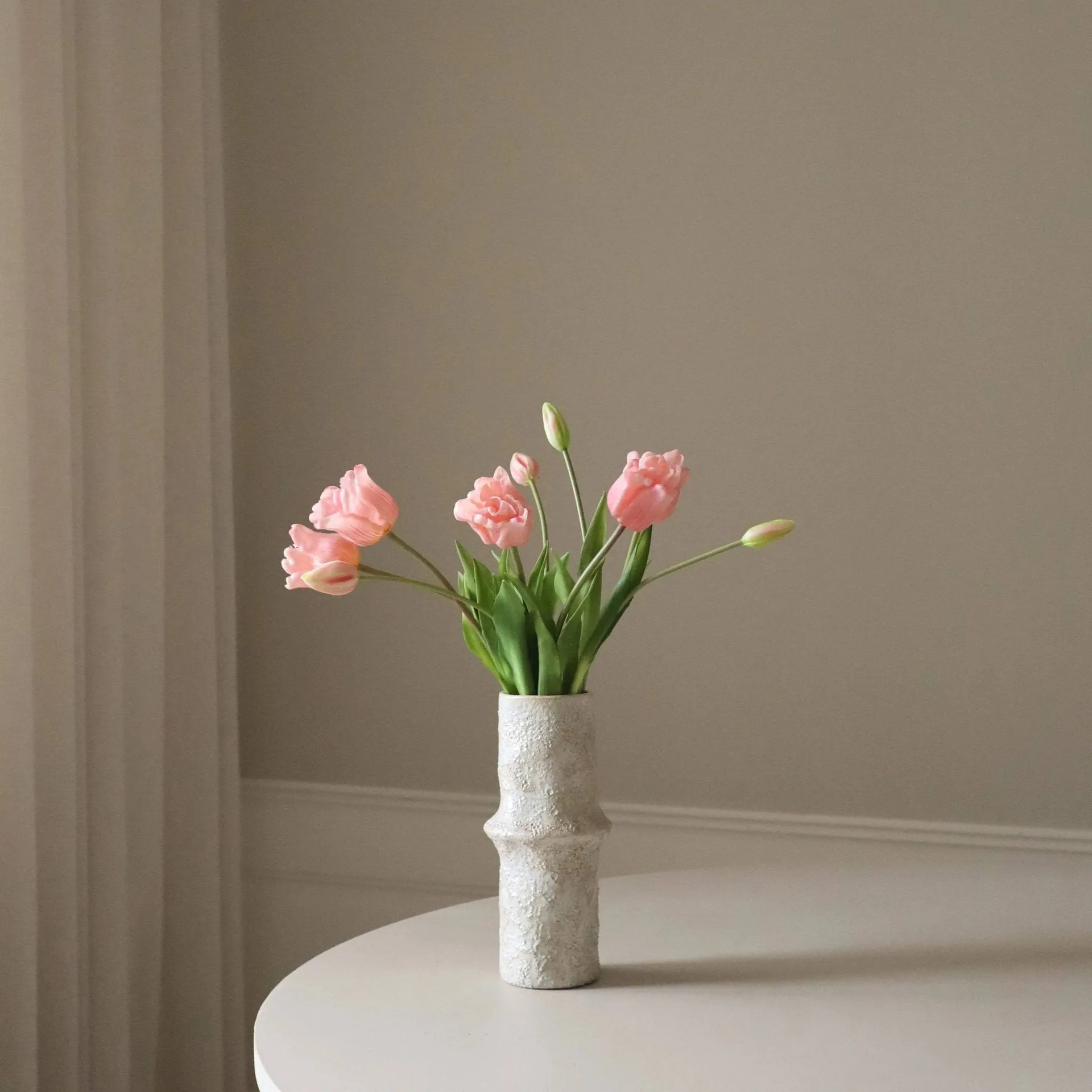 Triumph tulips artificial bouquet, Light pink, 10 pcs Botané