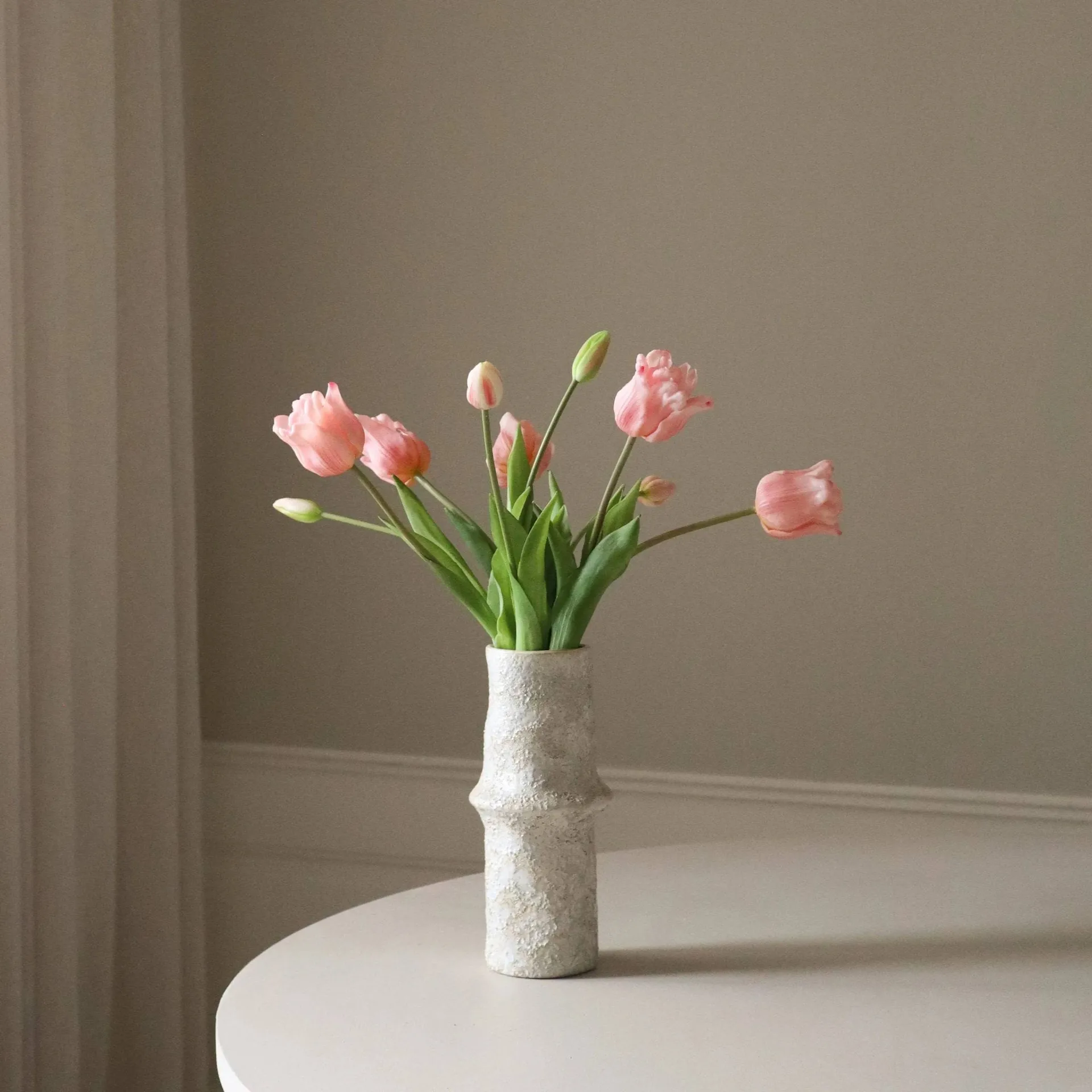 Triumph tulips artificial bouquet, Light pink, 10 pcs Botané