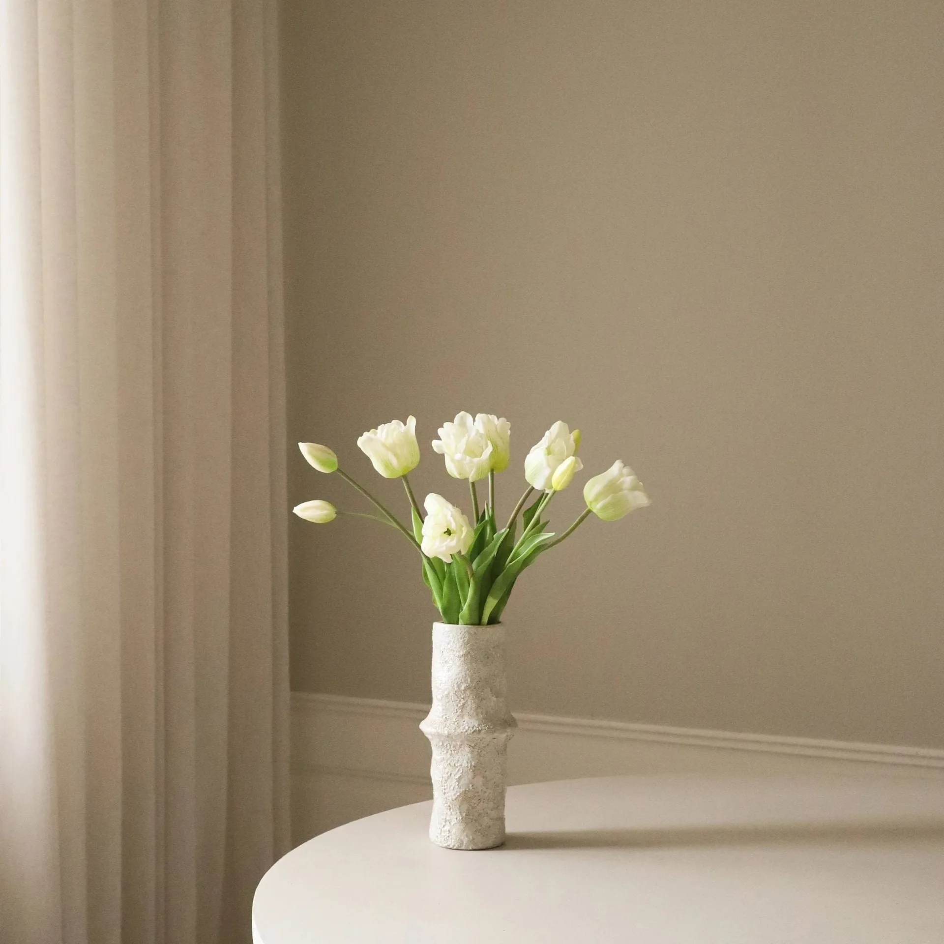 Triumph tulips artificial bouquet, White, 10 pcs Botané