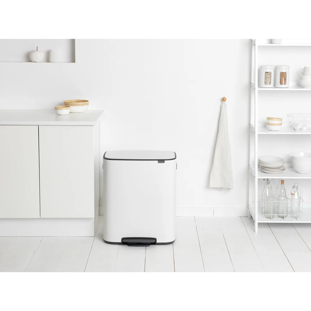 Bo pedal bin 2x30 L, White Brabantia
