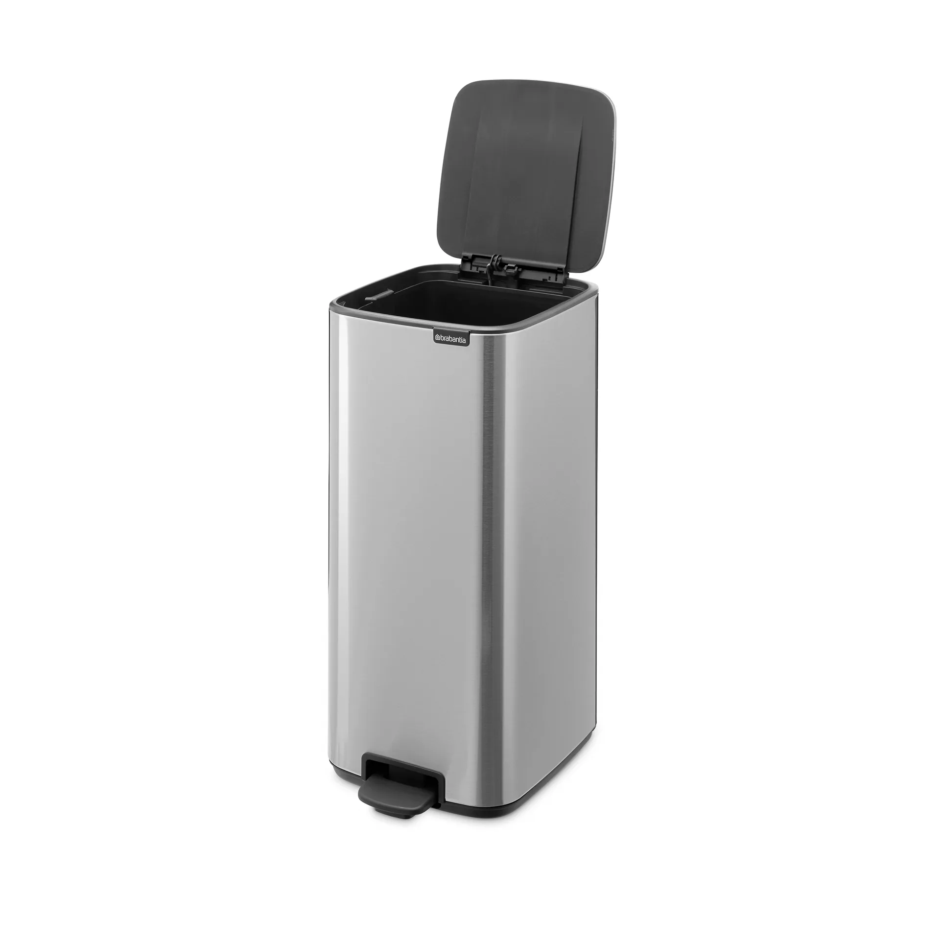Bo pedal bin 30 L, Matte Steel Fingerprint Proof Brabantia