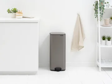 Bo pedal bin 30 L - Platinum - Brabantia