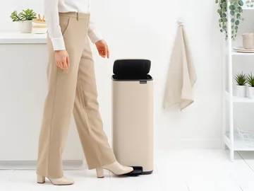 Bo pedal bin 30 L - Soft Beige - Brabantia