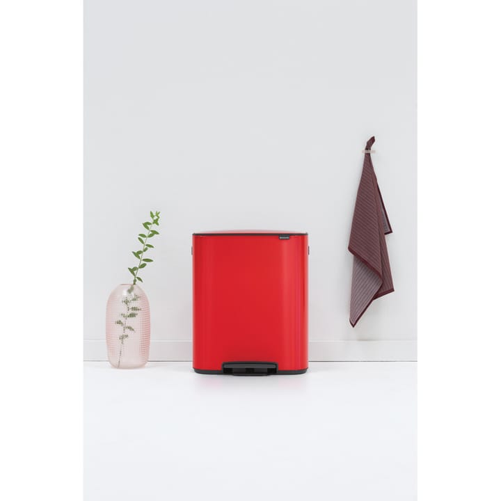 Bo pedal bin 60 L, Passion red Brabantia