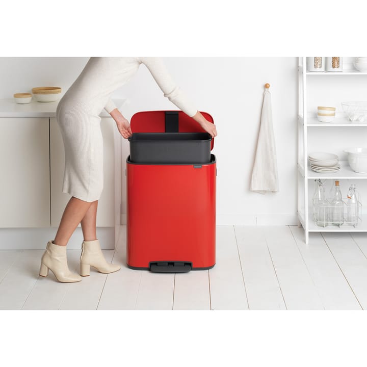 Bo pedal bin 60 L, Passion red Brabantia